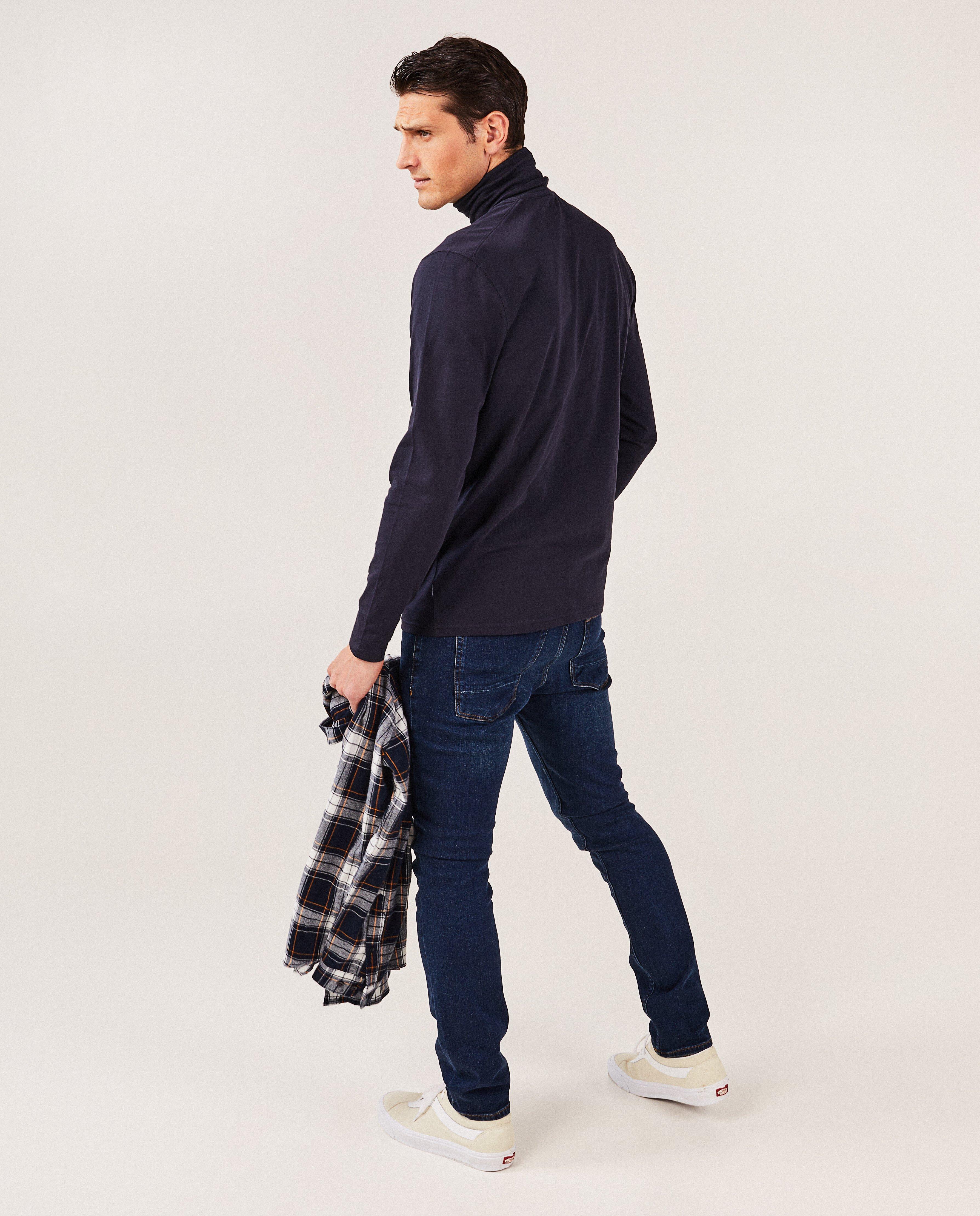 T-shirts - Zwarte longsleeve met rolkraag