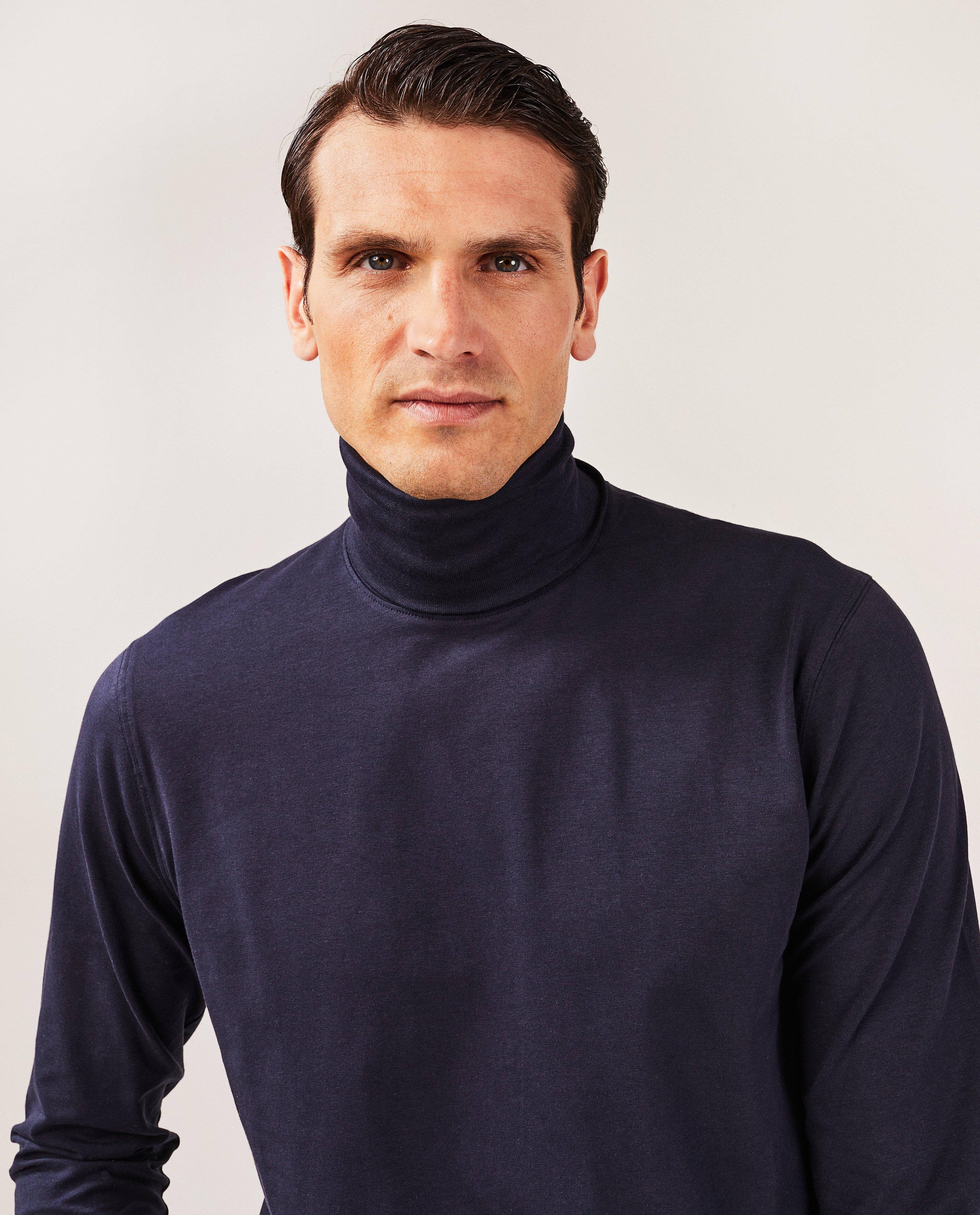 T-shirts - Zwarte longsleeve met rolkraag