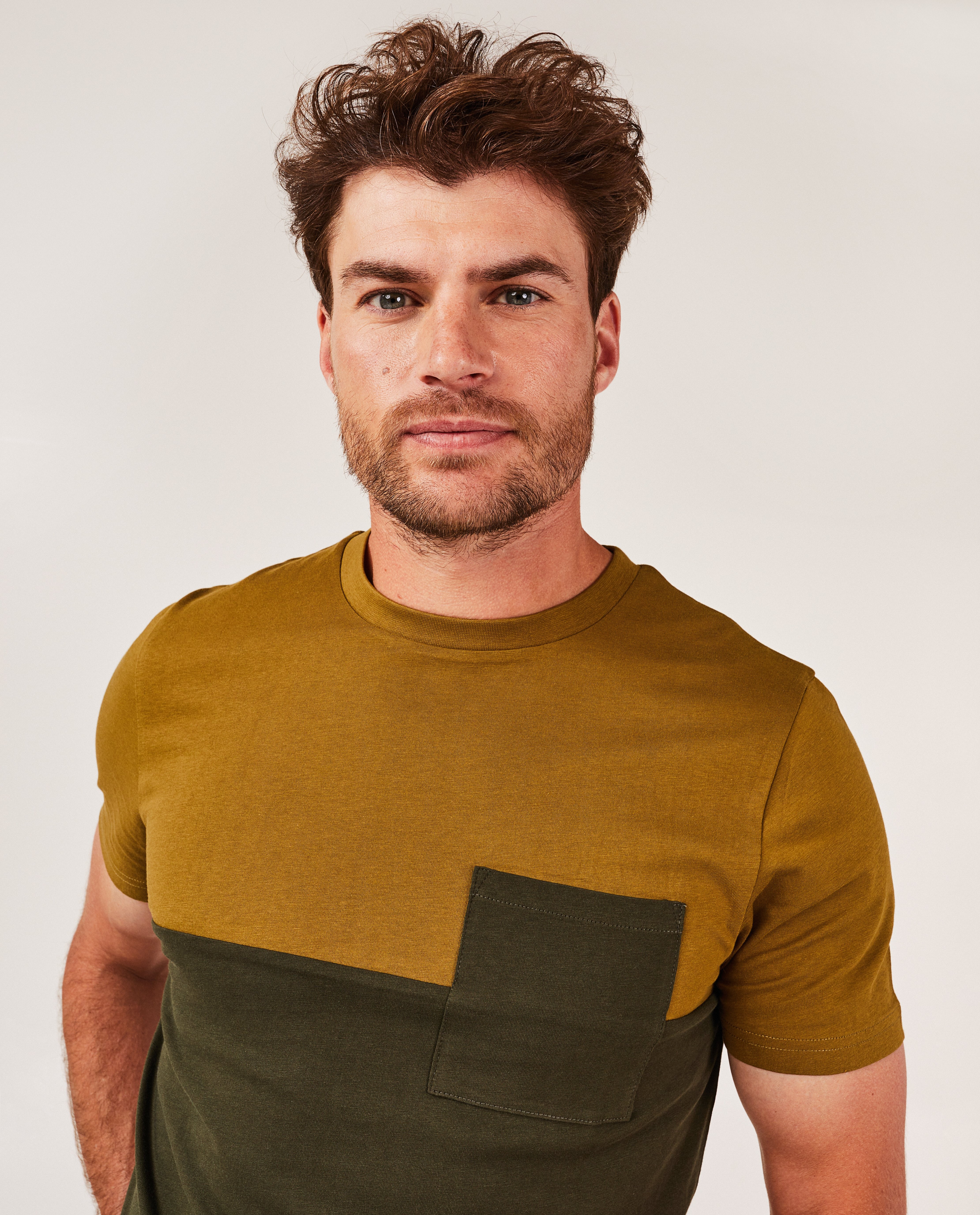 T-shirts - T-shirt met color block