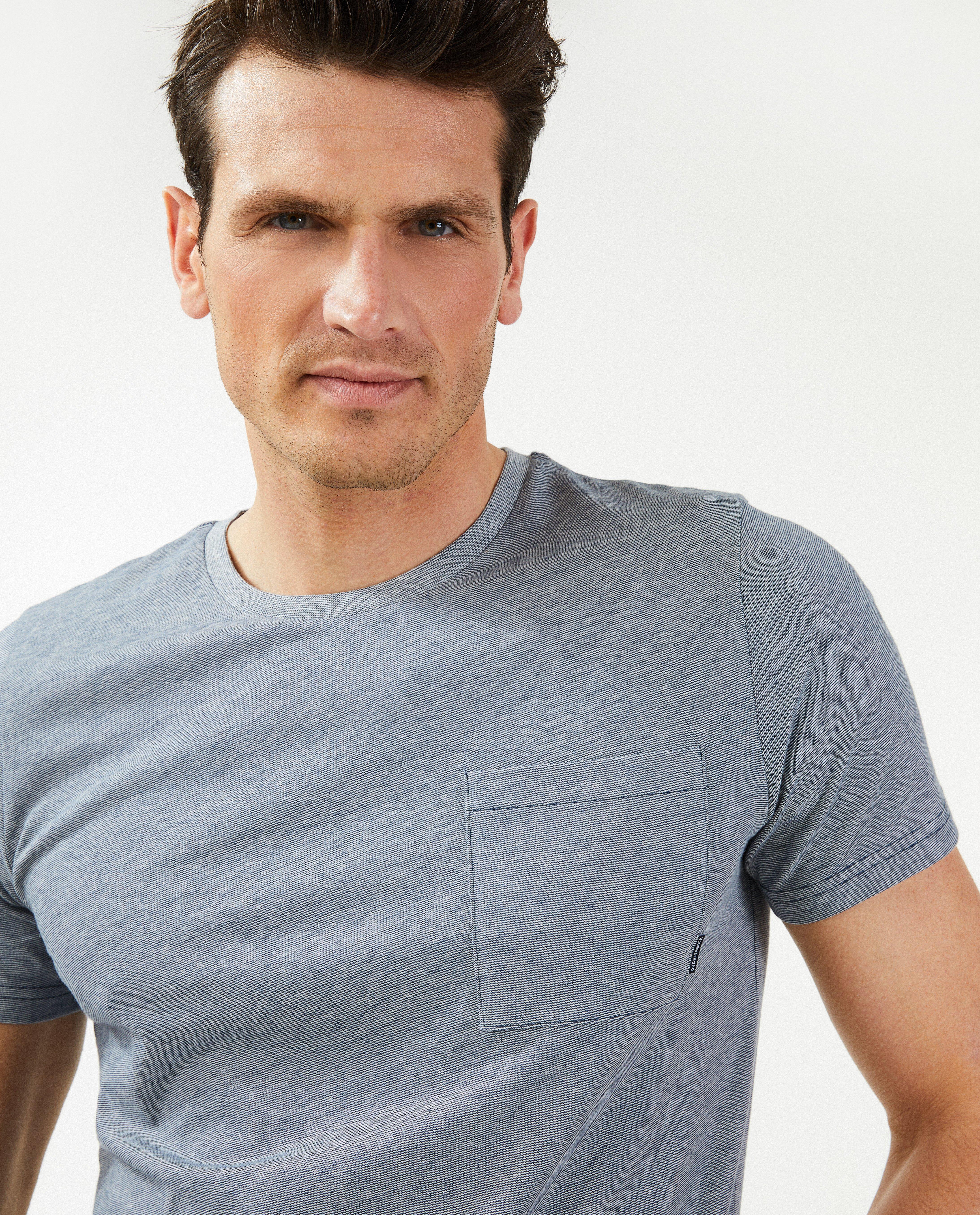 T-shirts - T-shirt à rayures, slim fit
