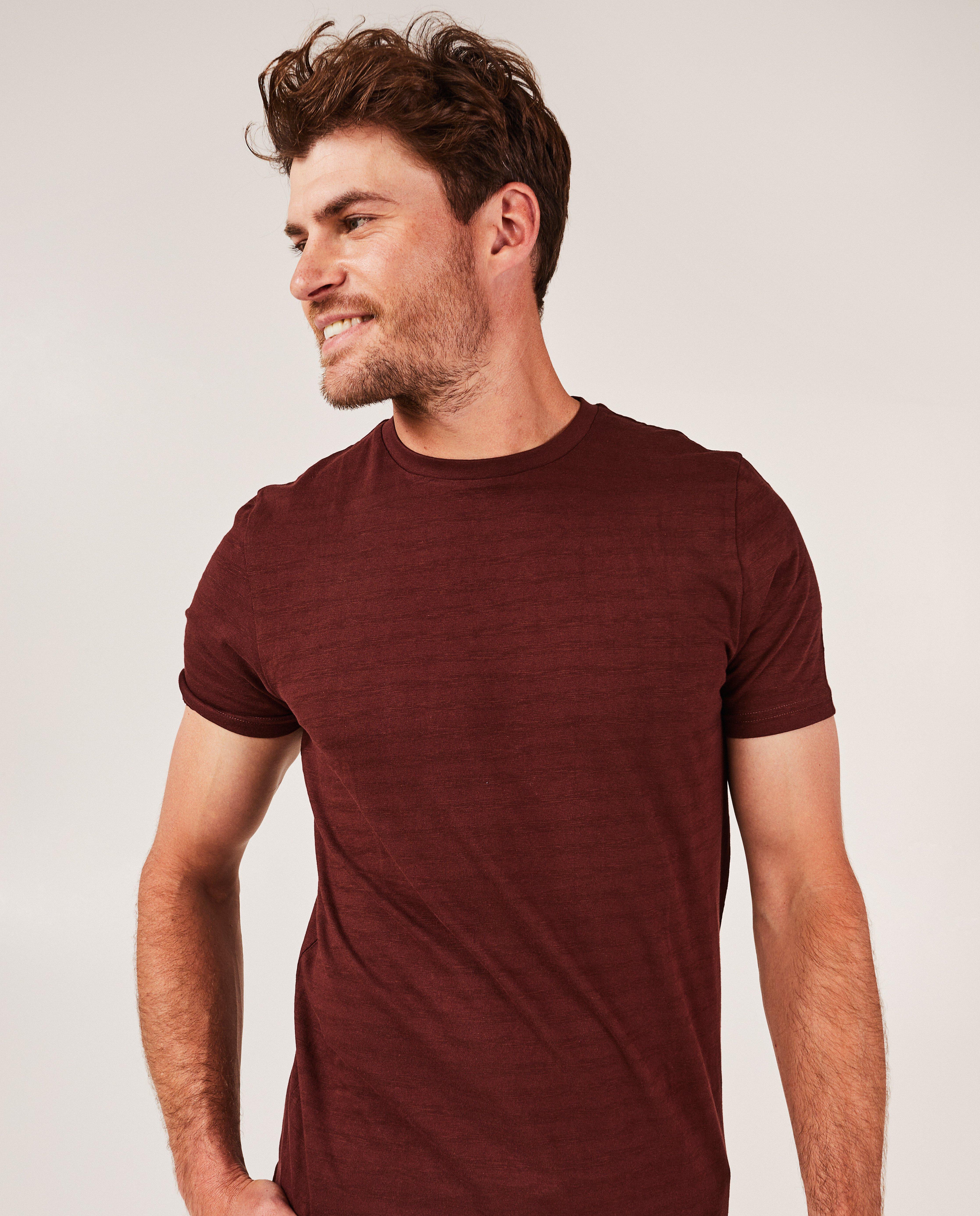T-shirts - T-shirt met strepen, slim fit