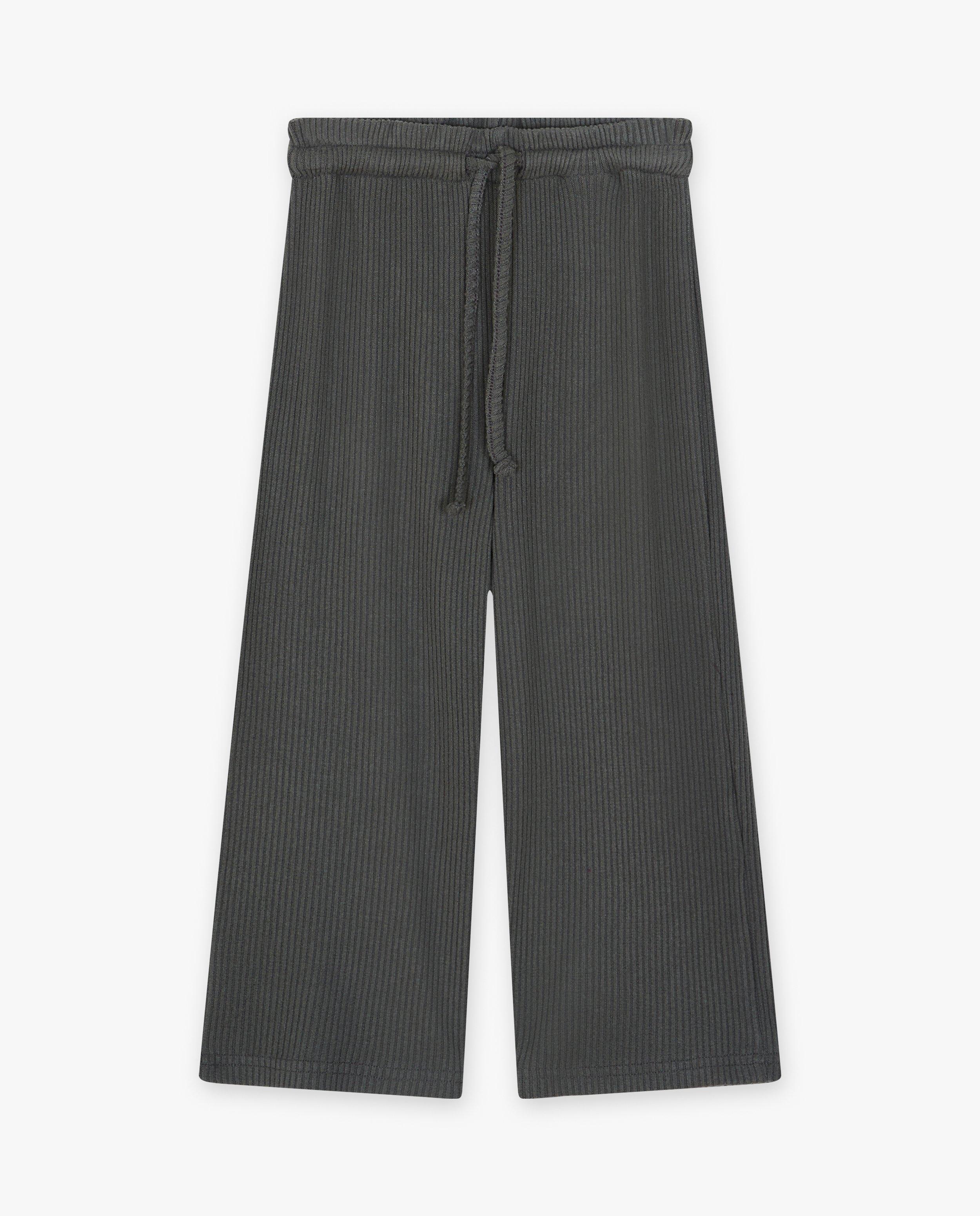 gris foncé