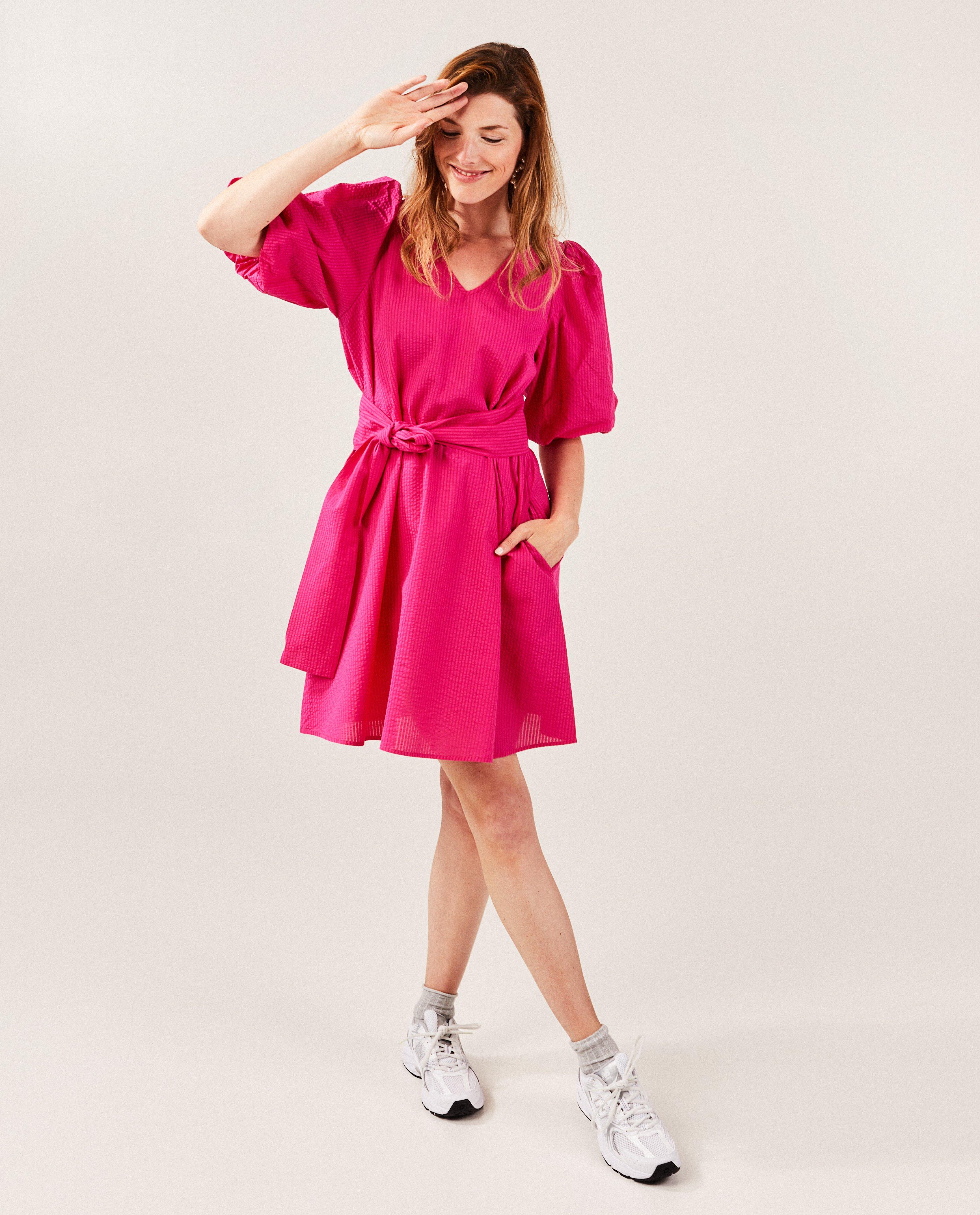 Kleedjes - Roze jurk met structuur
