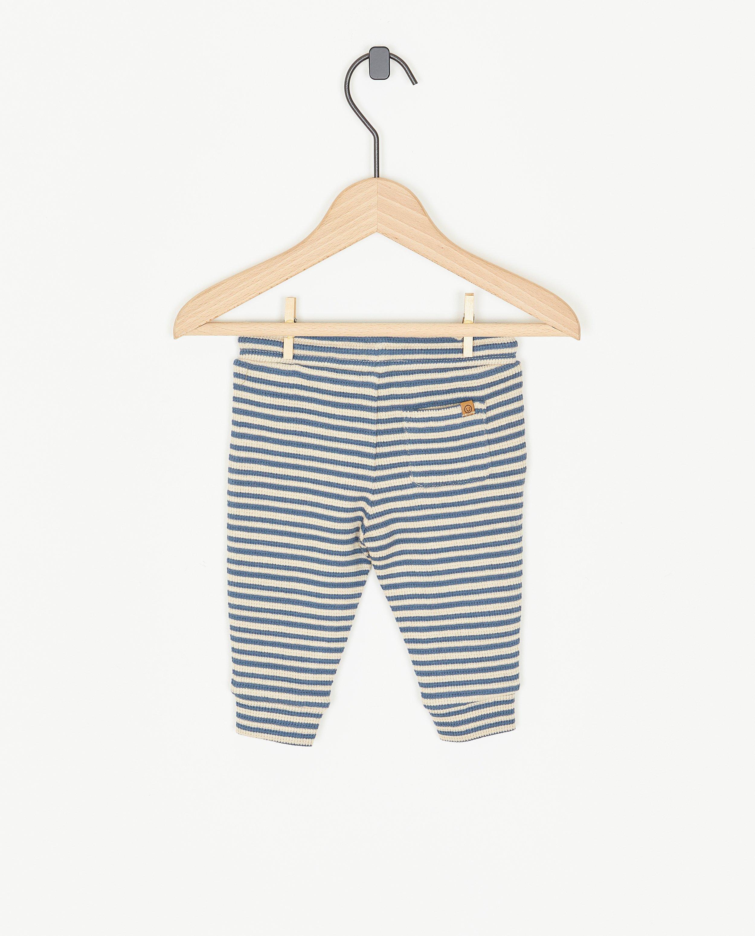 Jogger &agrave; motif gaufr&eacute; - D&eacute;tails du produit - gris clair - image num&eacute;ro 2