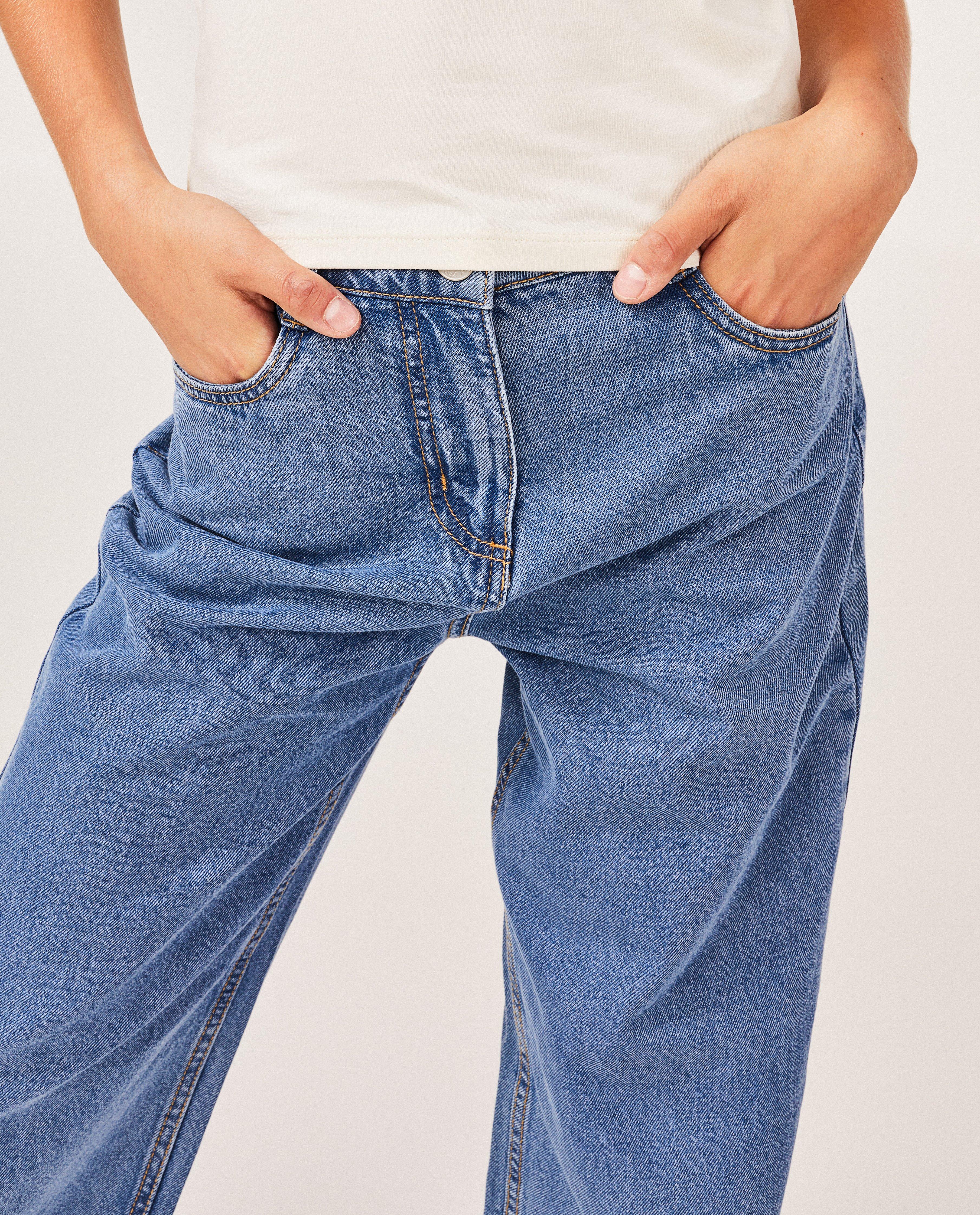 Jeans bleu, straight fit - D&eacute;tails du produit - bleu - image num&eacute;ro 4