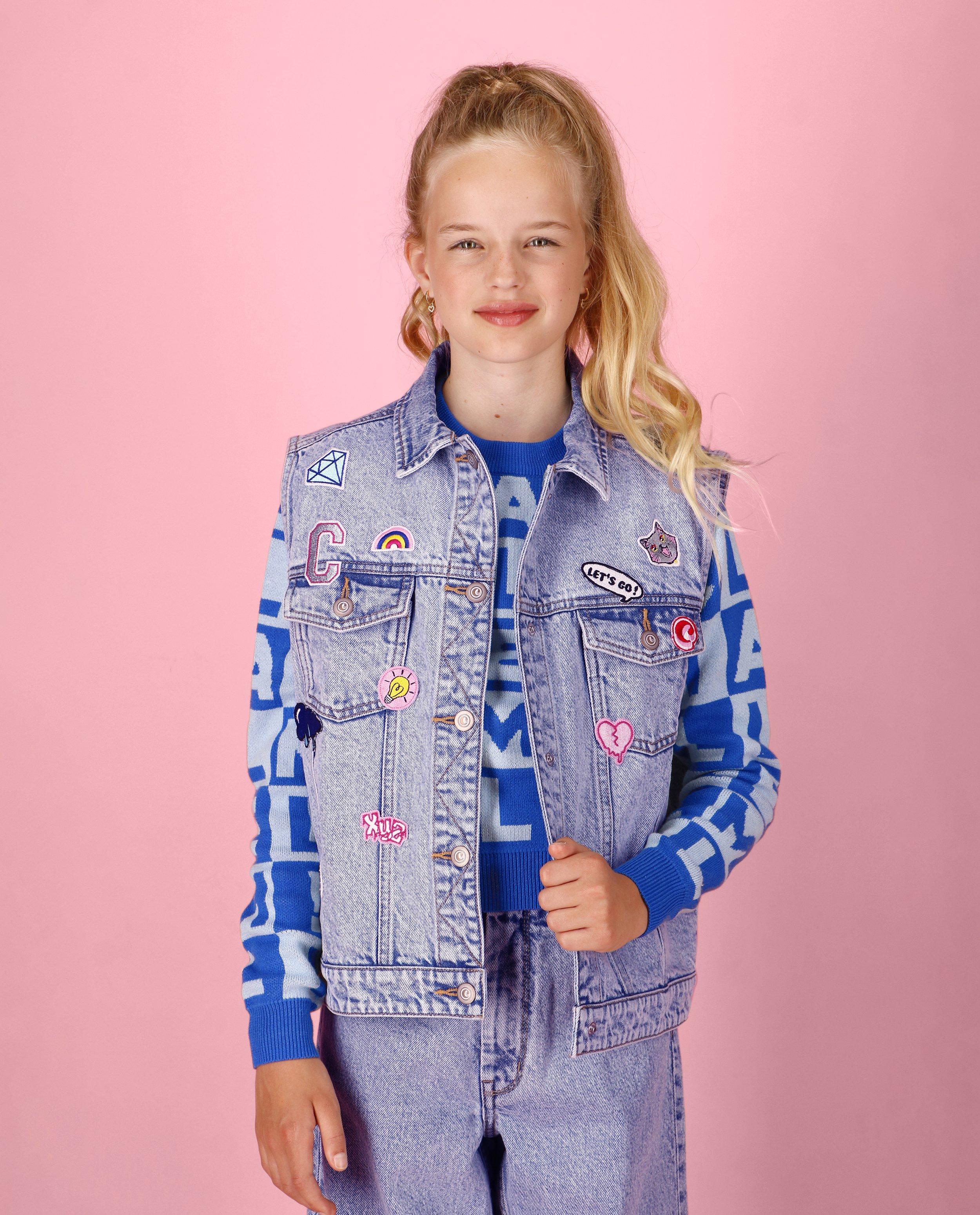 Jeansvest met patches, 4-14 jaar - null - CAMILLE