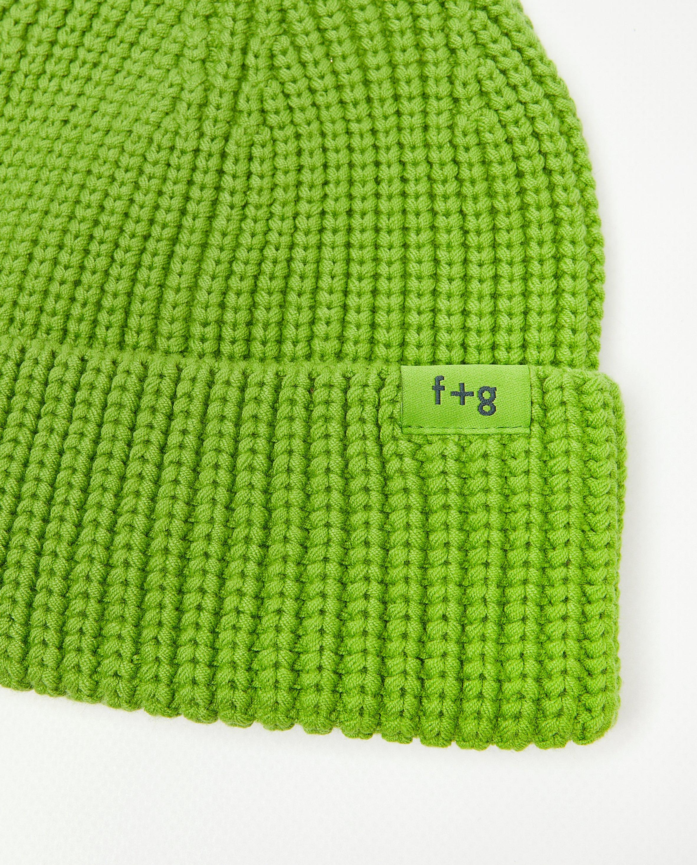 Breigoed - Groene gebreide muts