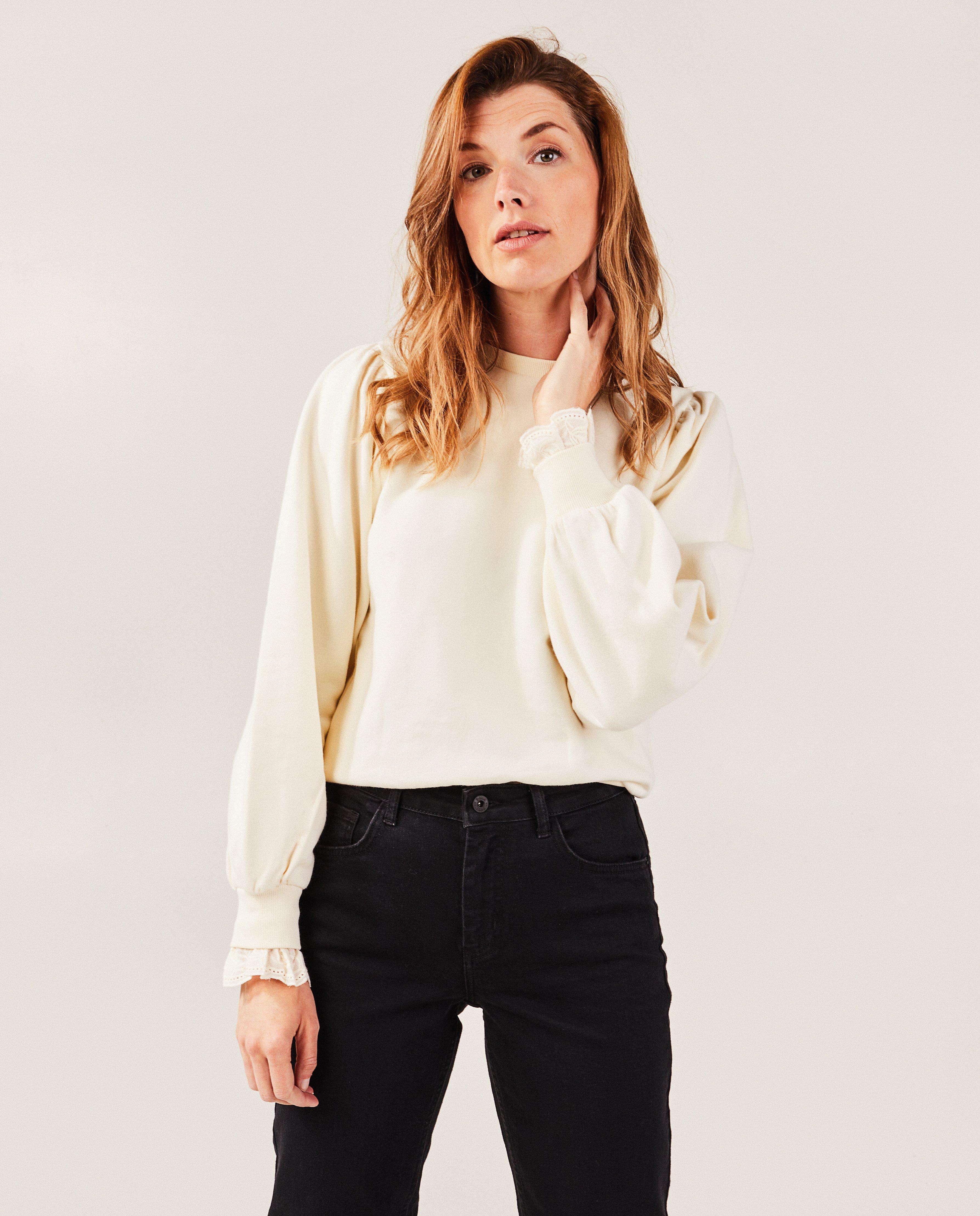 Sweaters - Offwhite sweater met sierboorden