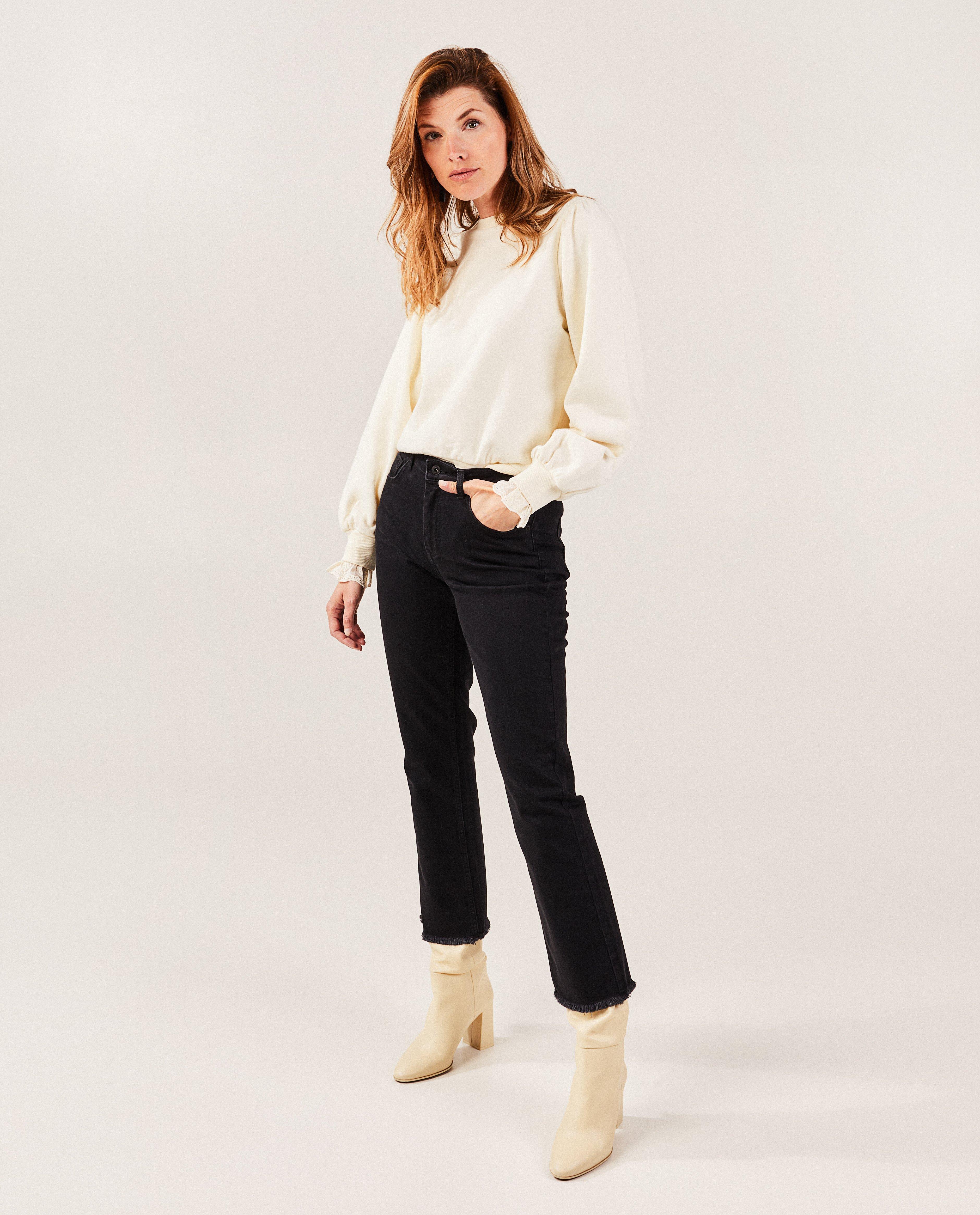 Sweaters - Offwhite sweater met sierboorden