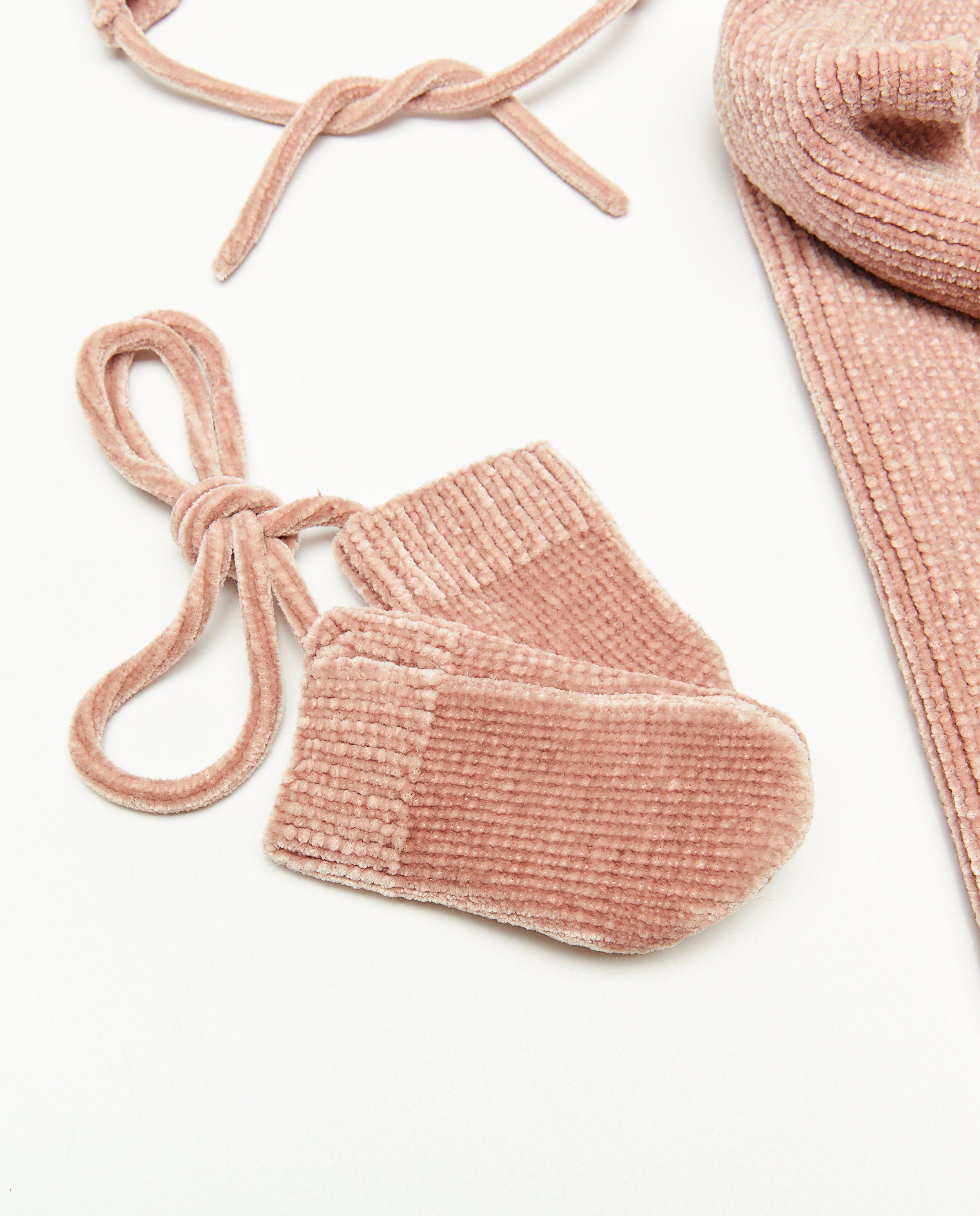 Breigoed - Set: muts + sjaal + handschoenen baby