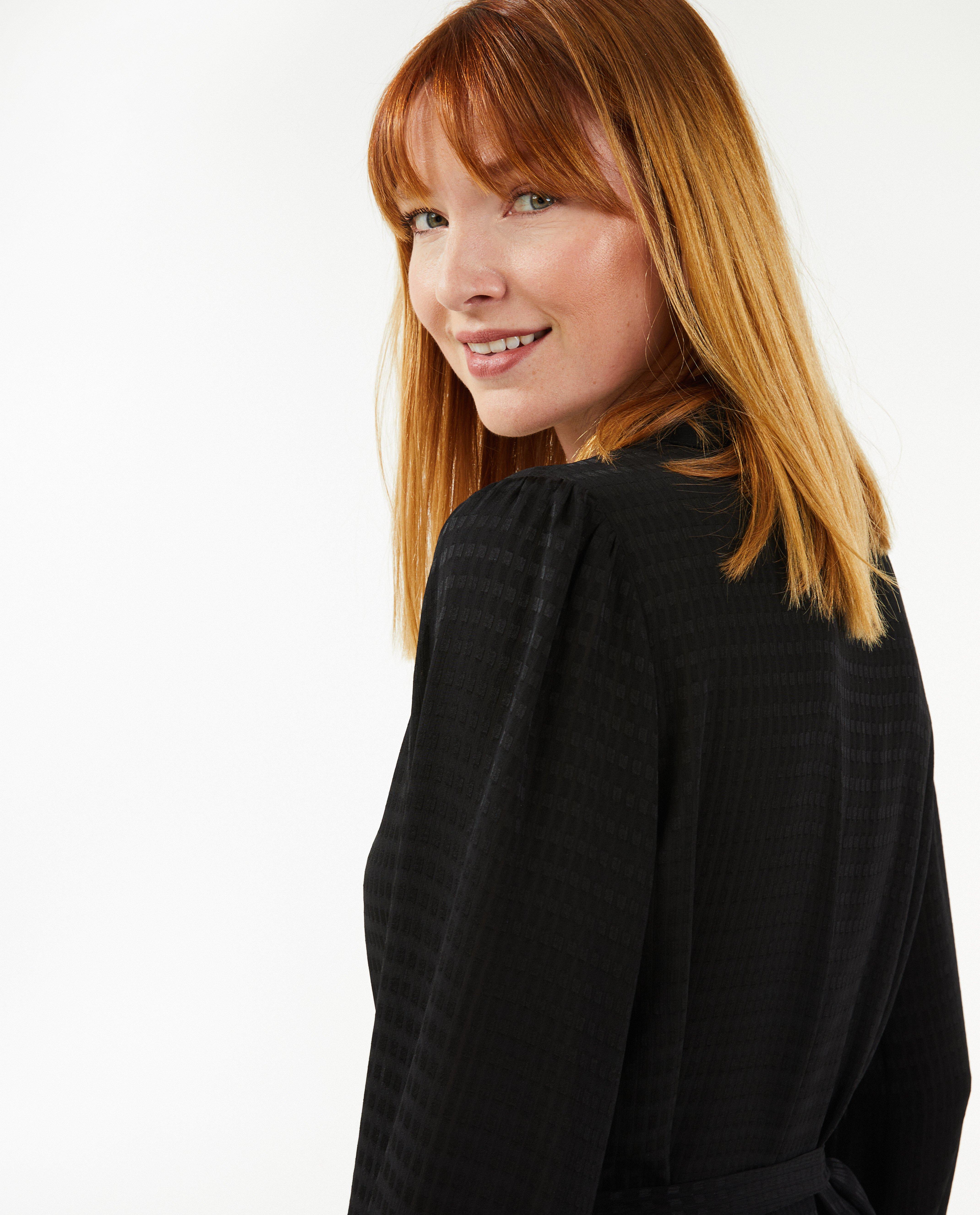 Zwarte jurk van mesh - Product Detail - zwart - afbeelding nummer 4