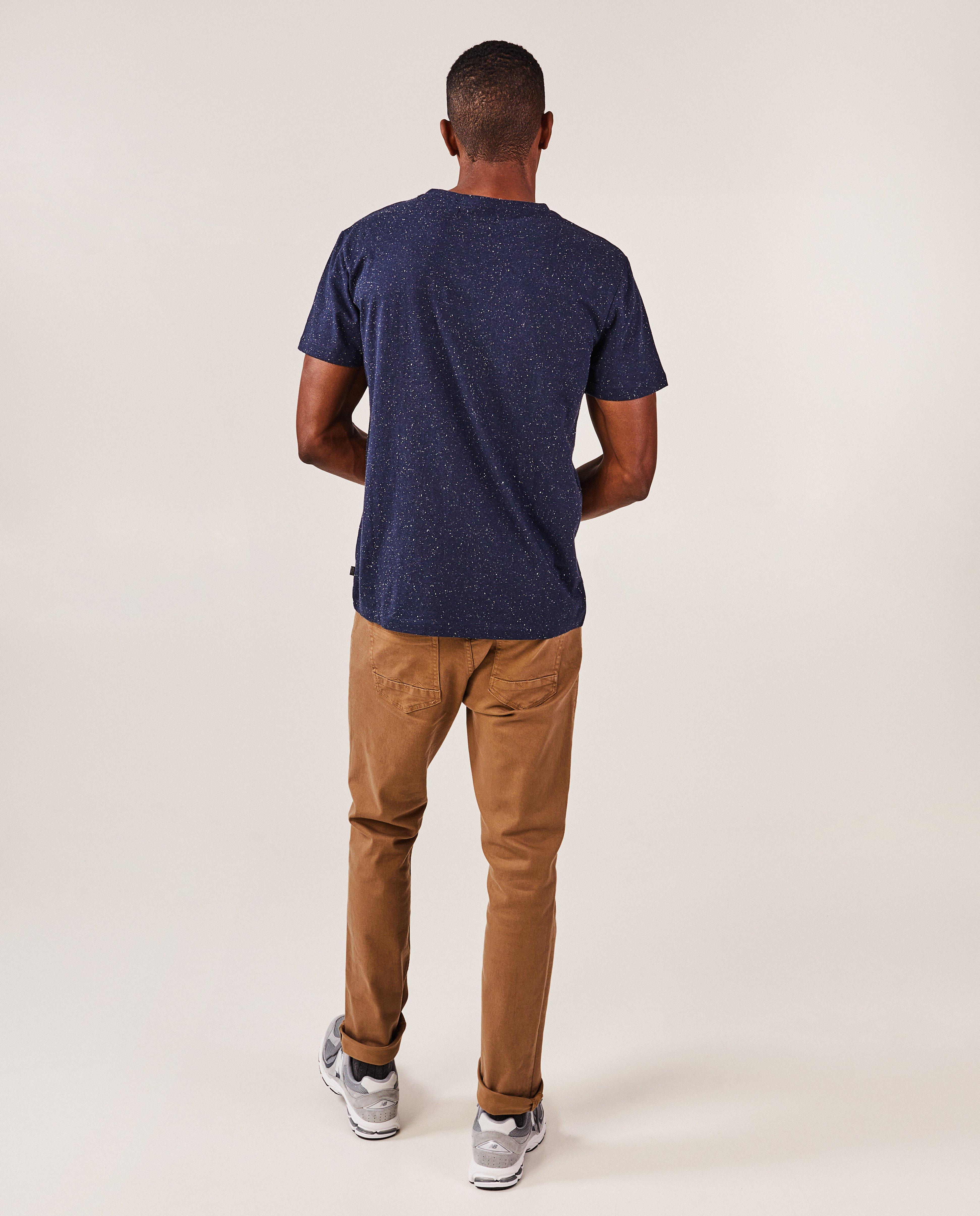 T-shirts - Beige T-shirt met spikkels