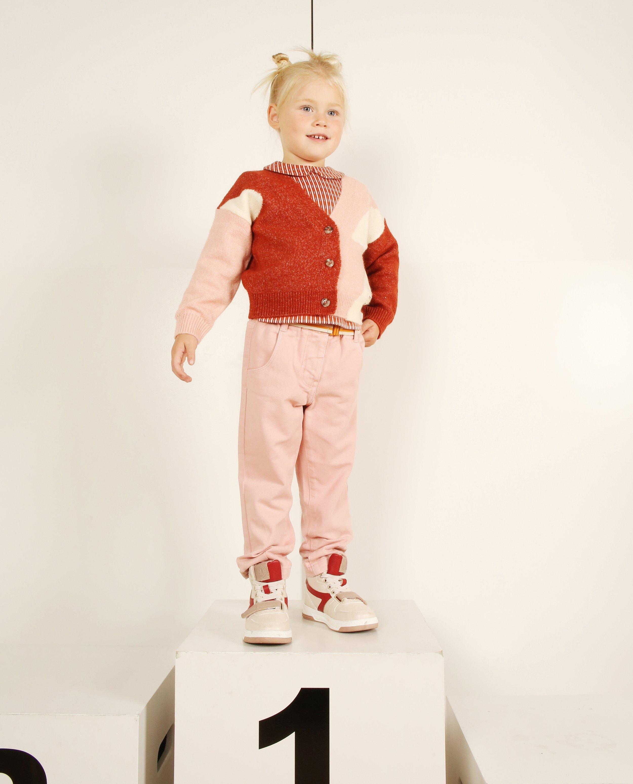 Broeken - Roze jeans met riem