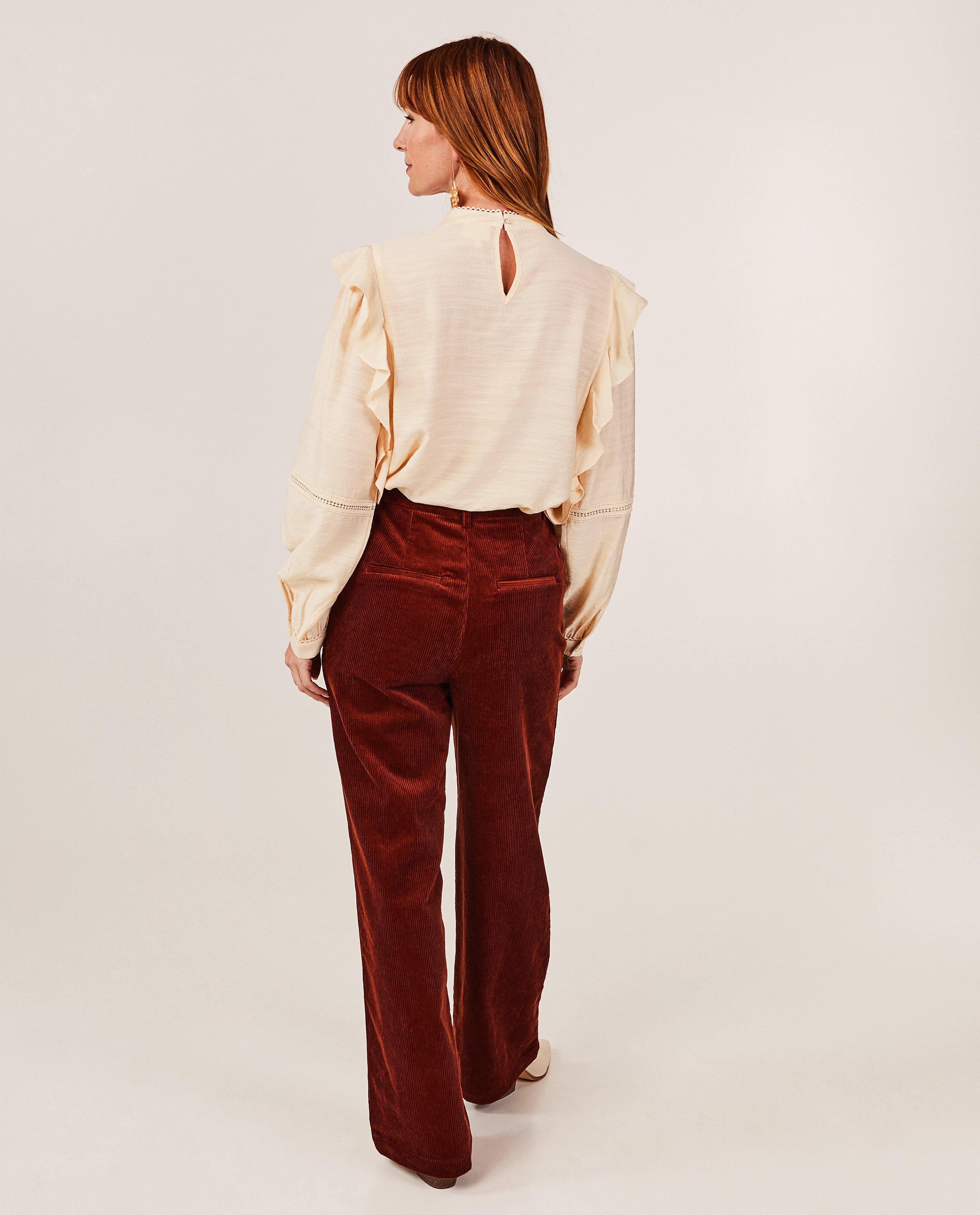 Chemises - Blouse beige à dentelle