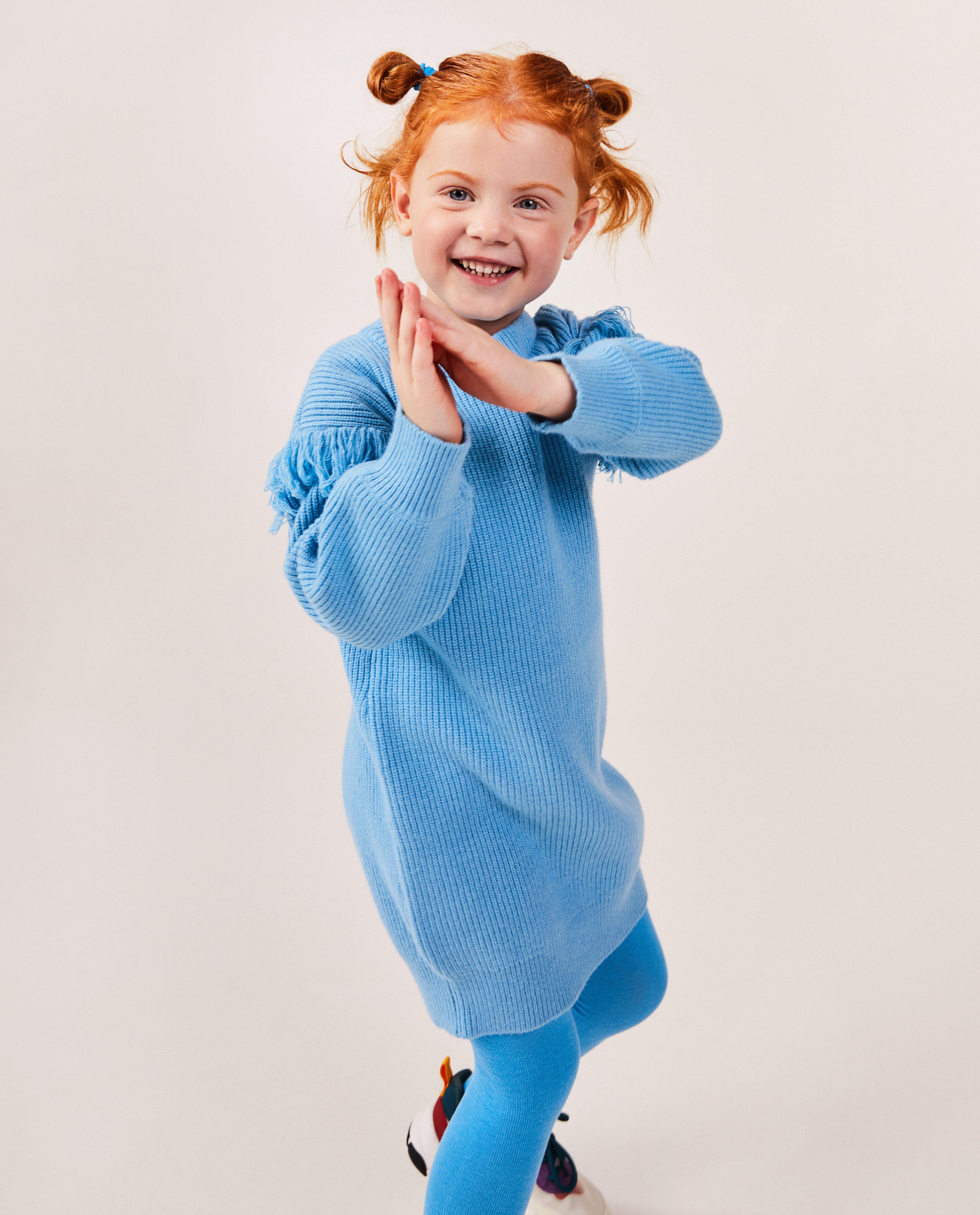 Robes - Robe en tricot avec des franges