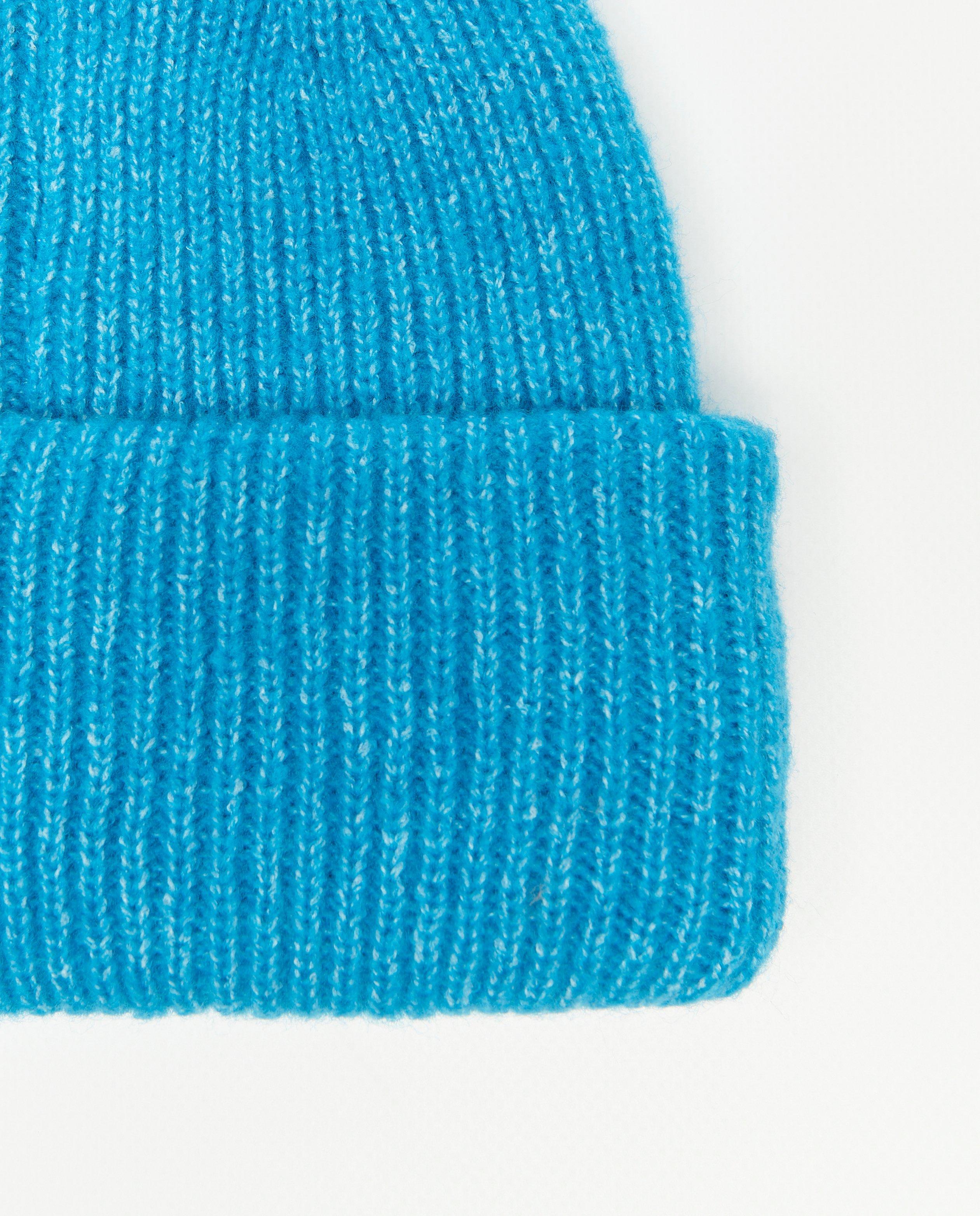 Breigoed - Blauwe muts met spikkels