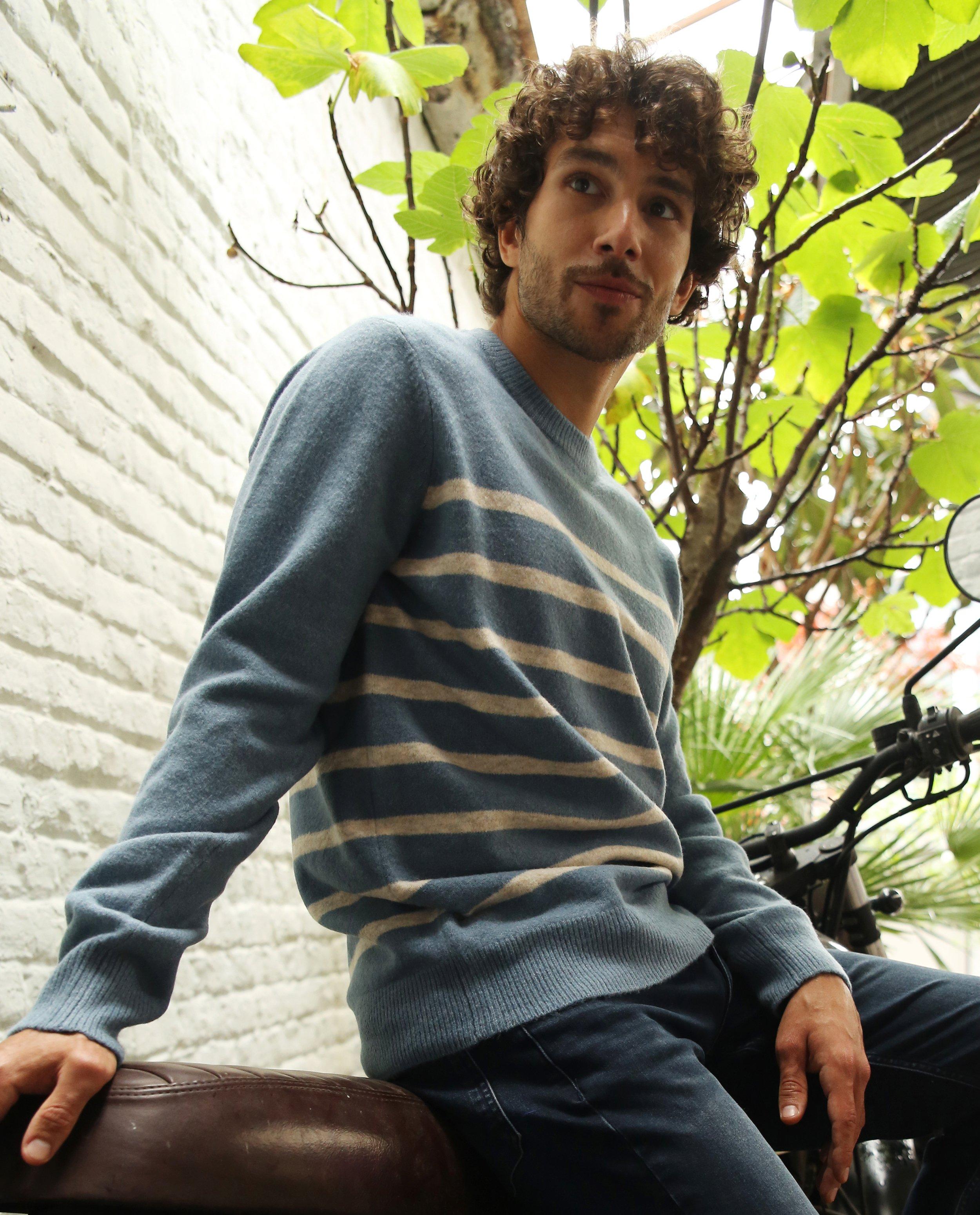 Pulls - Pull en tricot à rayures, hommes