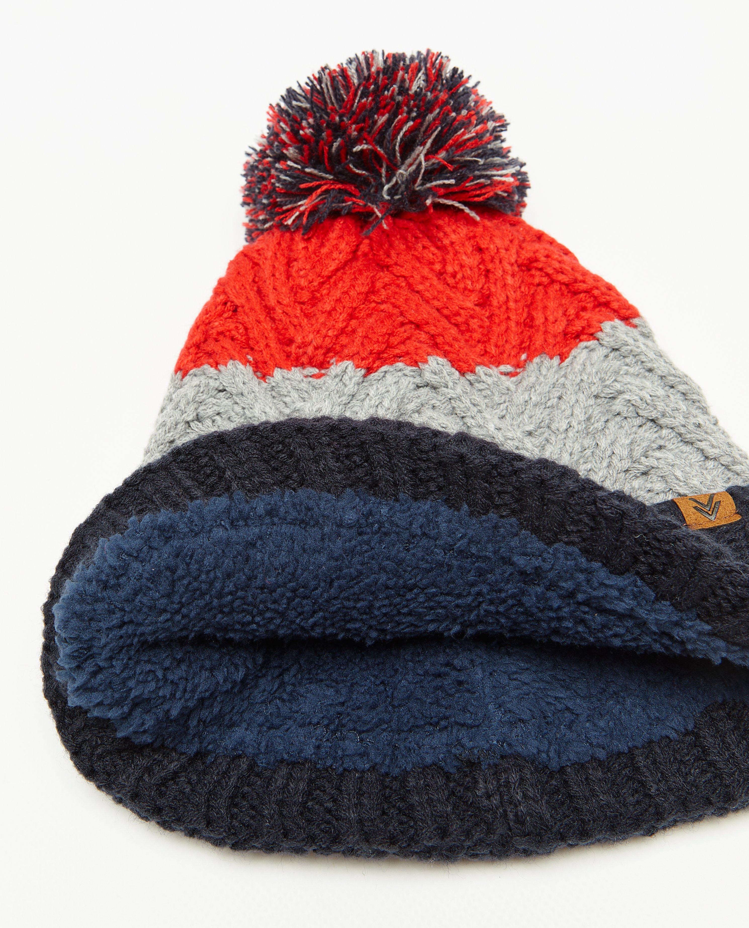 Breigoed - Muts met pompon
