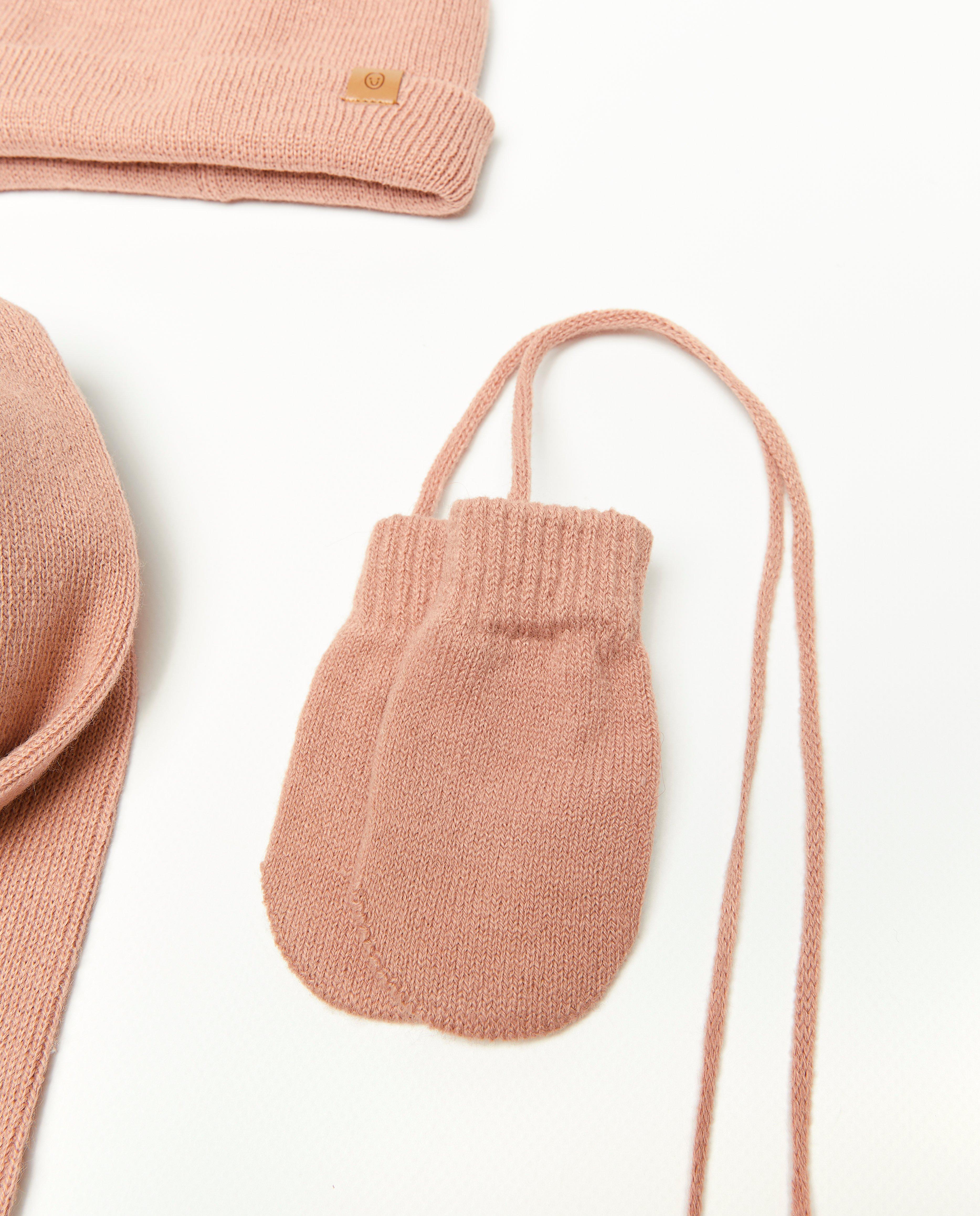 Breigoed - Set: muts + sjaal + handschoenen baby
