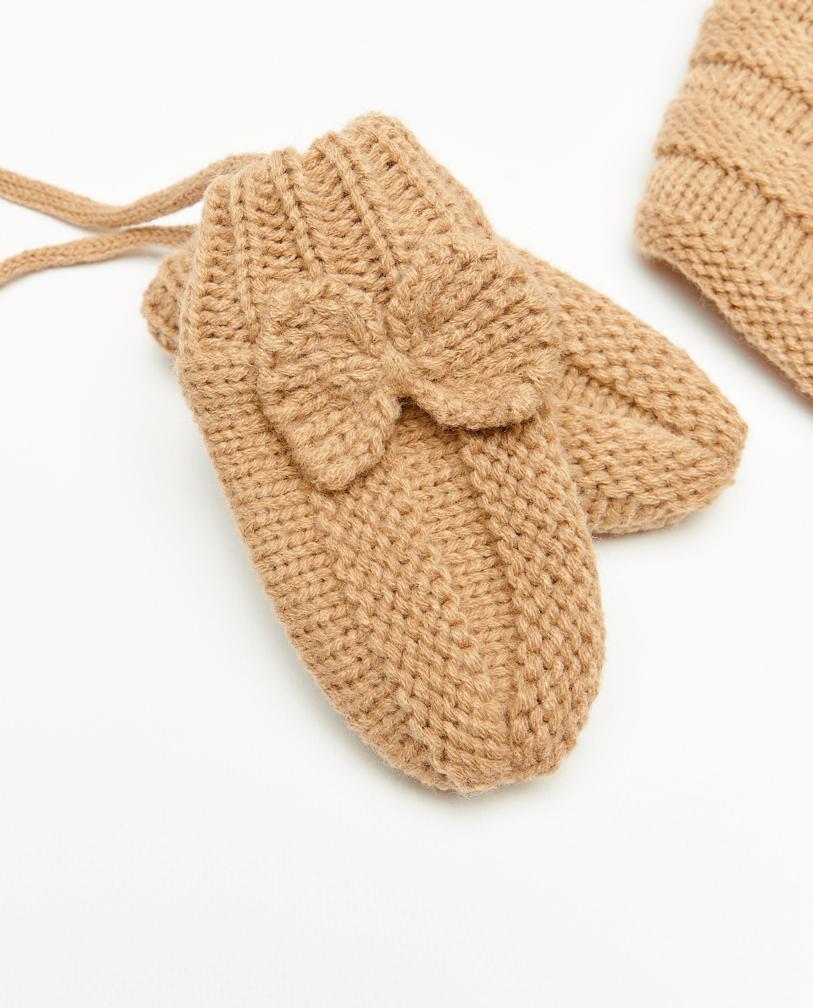 Breigoed - Set: muts + sjaal + handschoenen baby