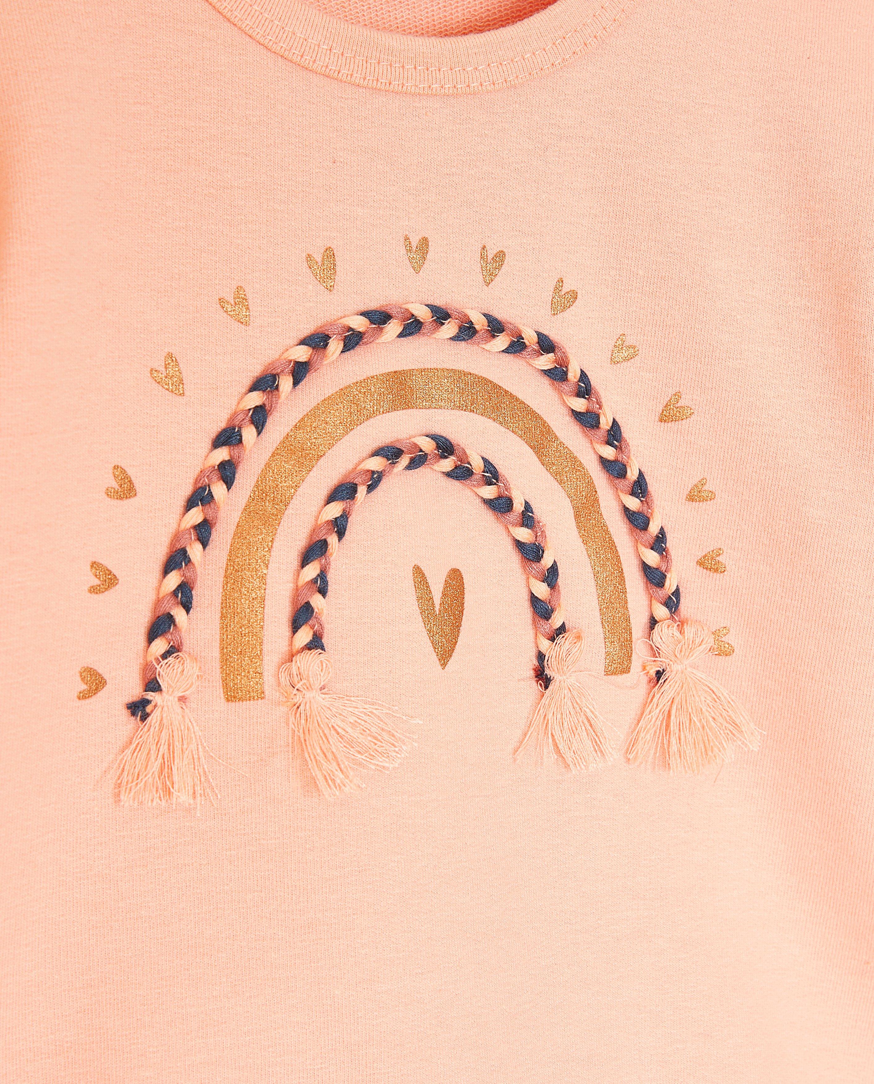 Sweaters - Roze sweater met regenboogprint