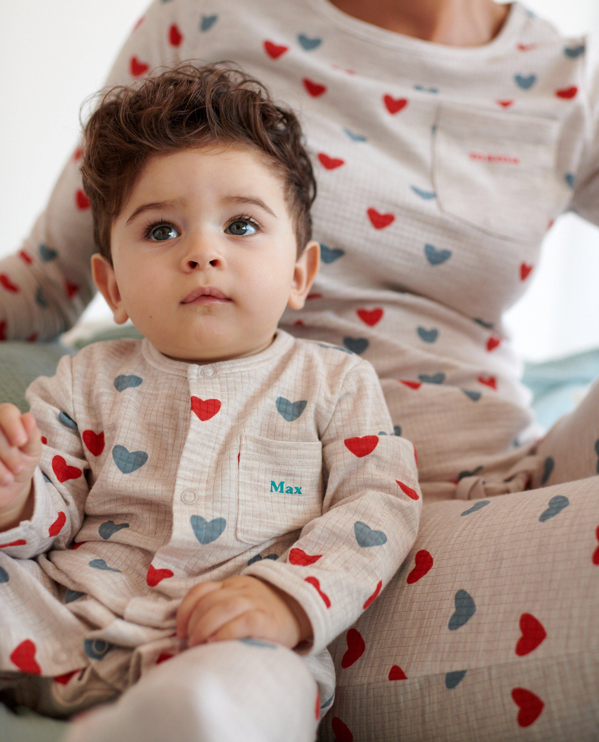 Personaliseerbare pyjama, baby - Product Detail - lichtbeige - afbeelding nummer 2