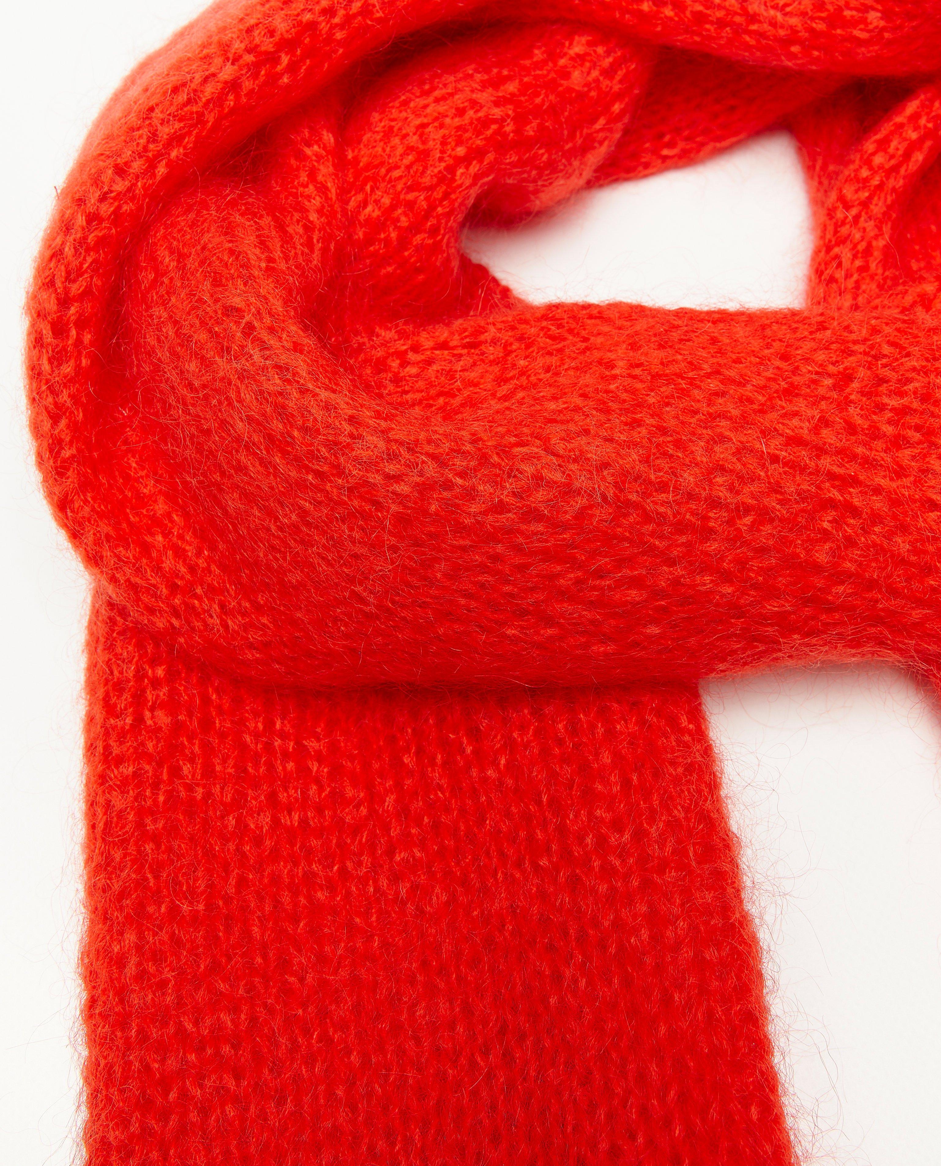 Bonneterie - Écharpe rouge en tricot
