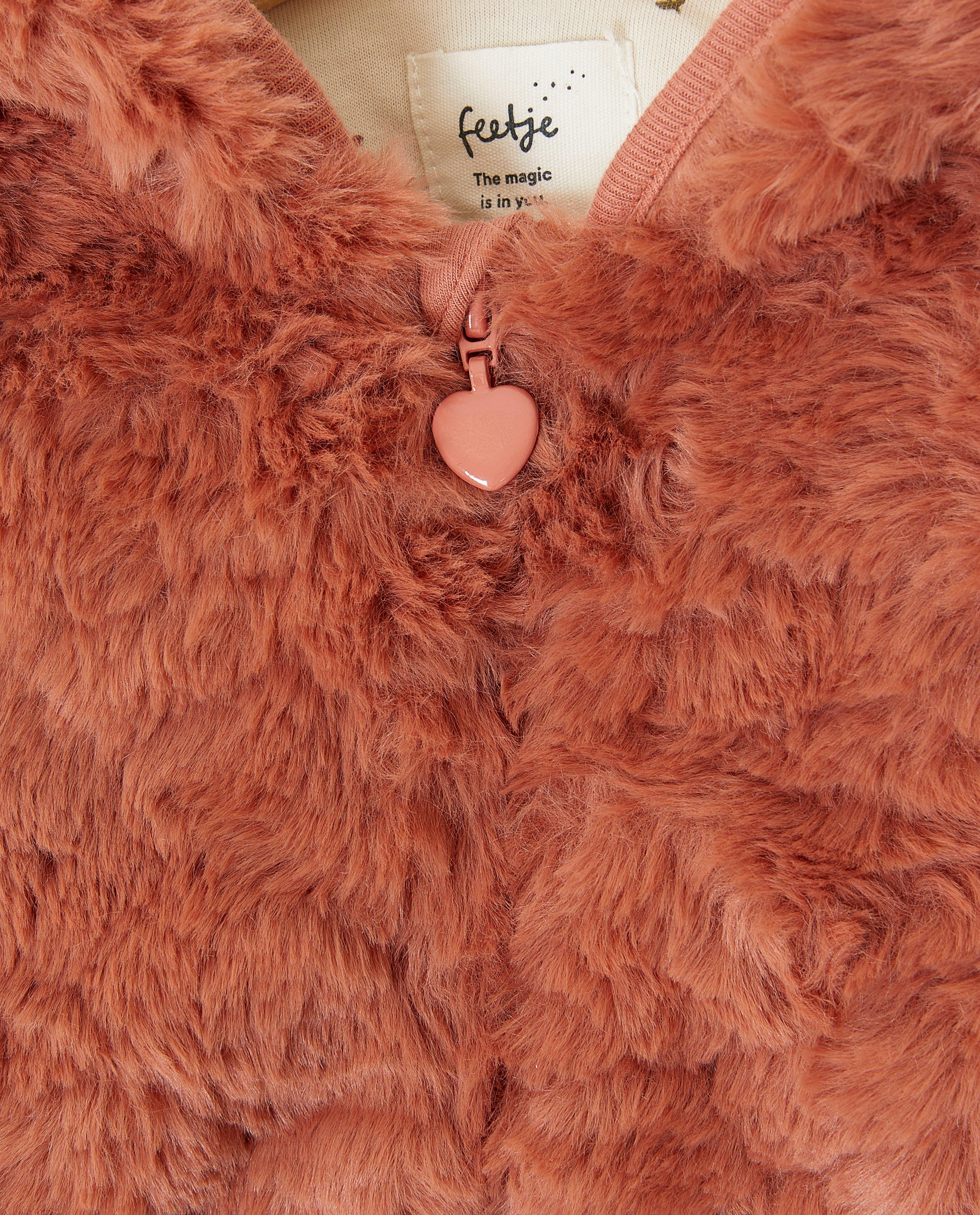 Veste duveteuse avec des petites oreilles d’ours - Détails du produit - rose foncé - image numéro 5
