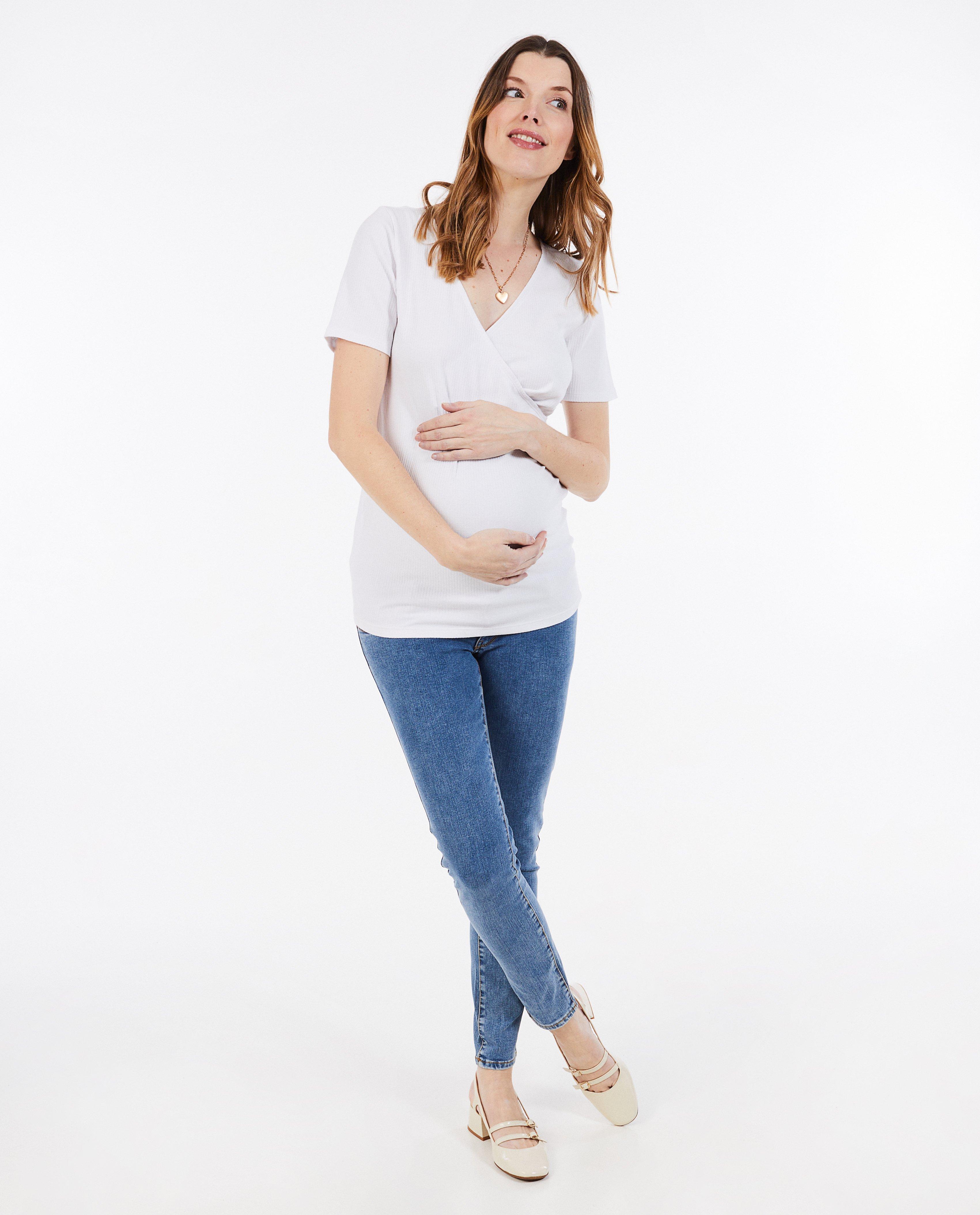 Zwangerschaps-T-shirt met fijne rib - Product Detail - wit - afbeelding nummer 2