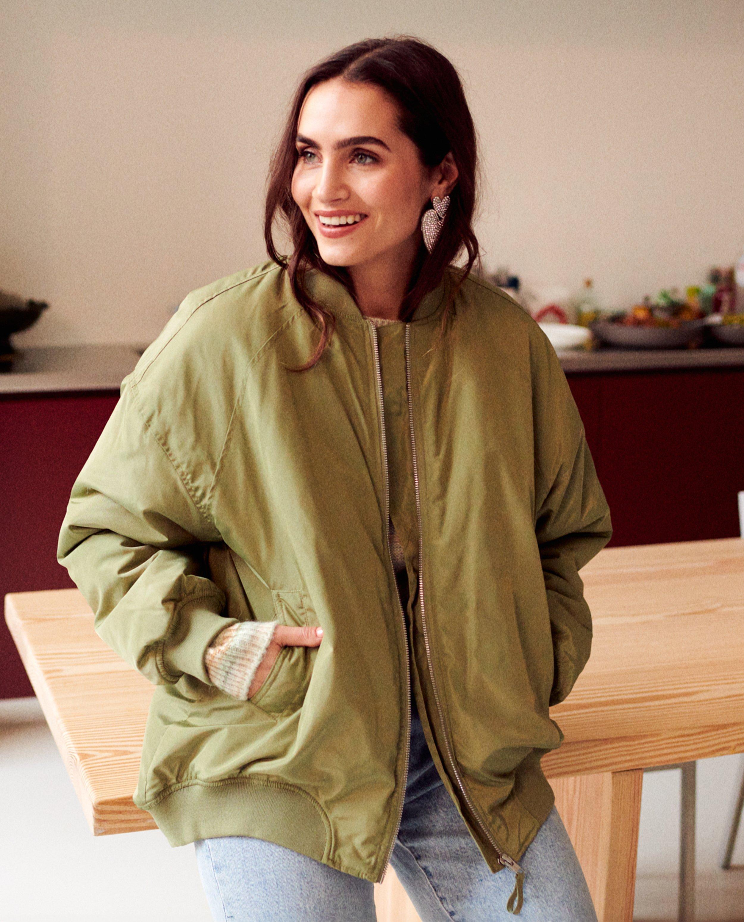 Oversized bomber - Product Detail - khaki - afbeelding nummer 1