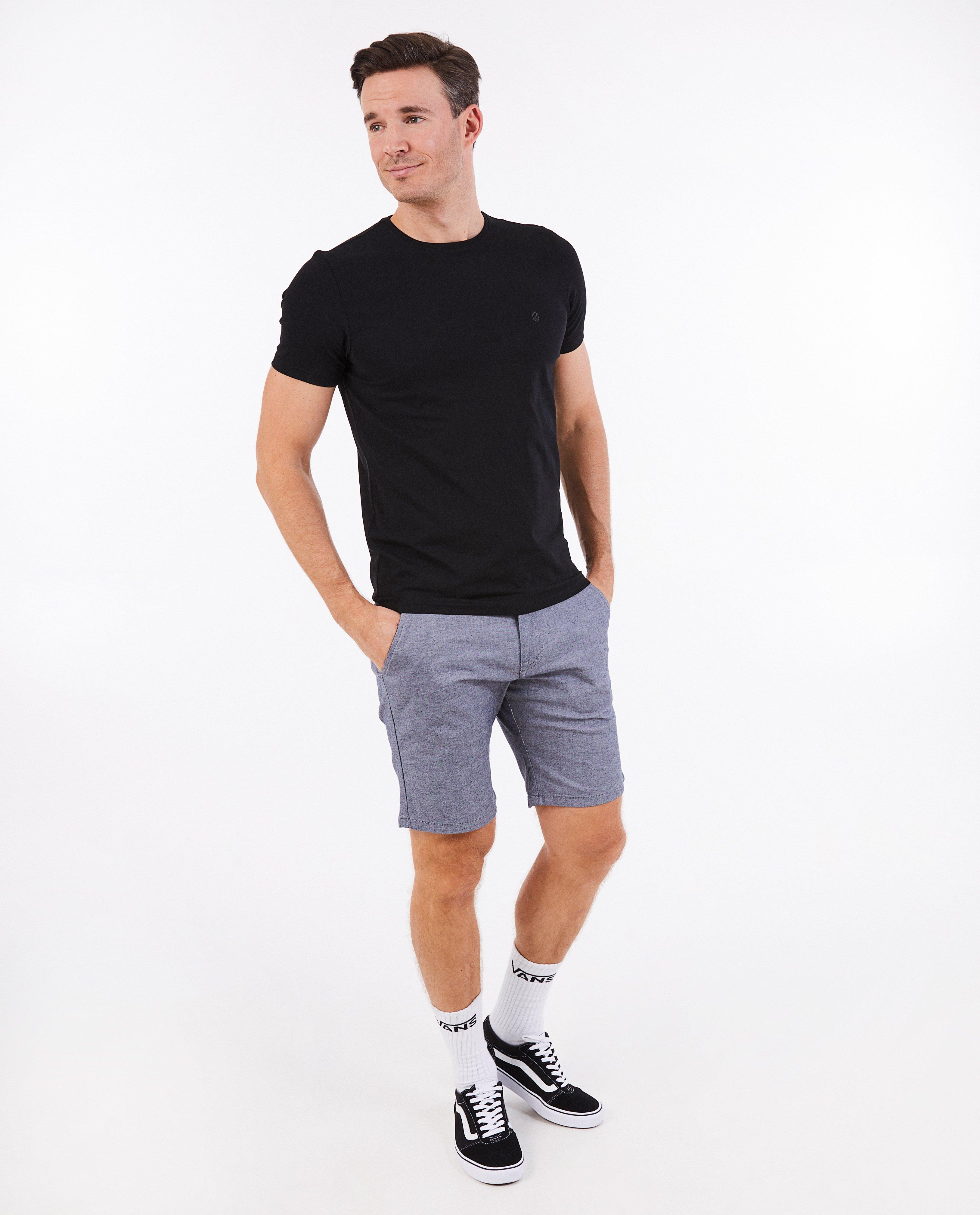 Grijze short, regular fit - Product Detail - donkergrijs - afbeelding nummer 1