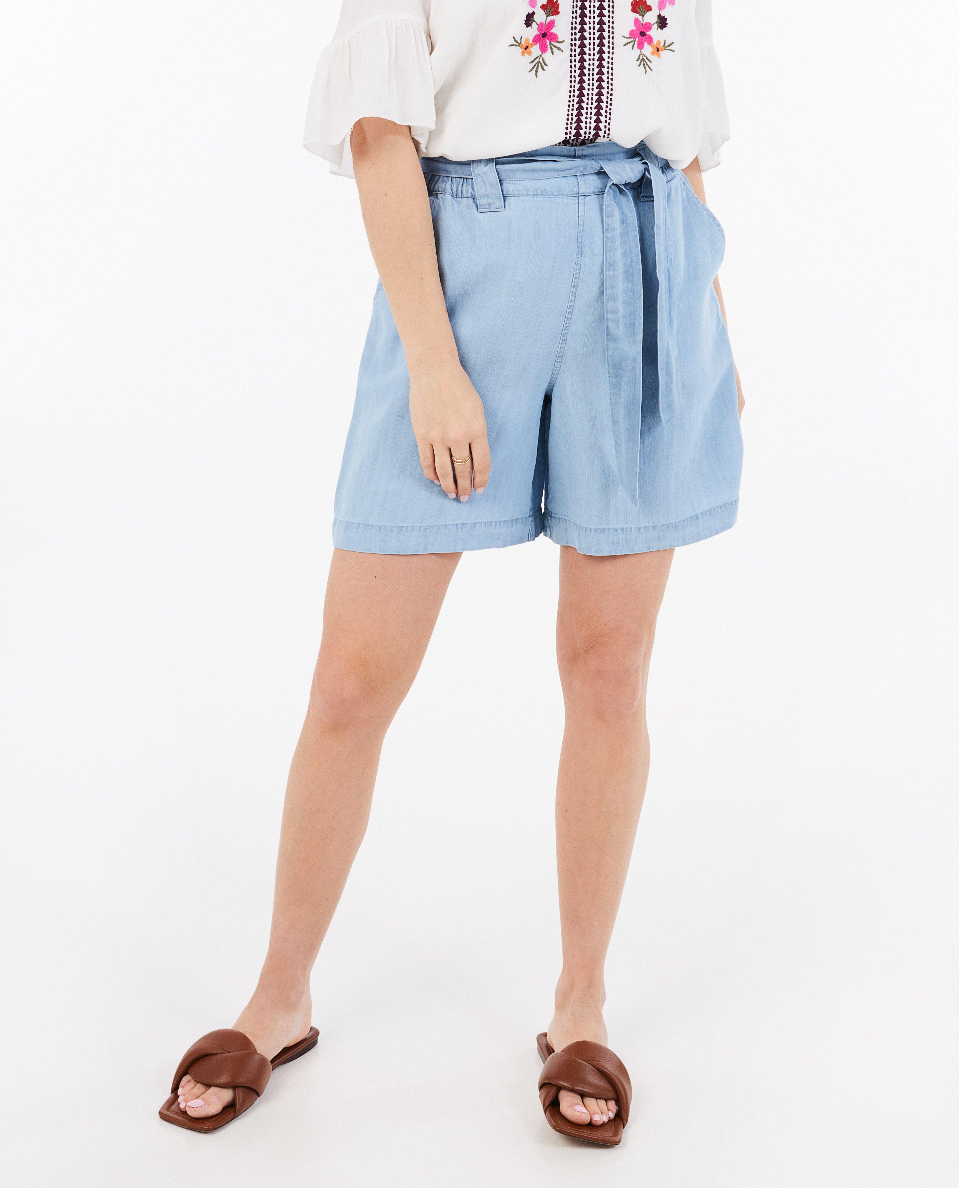 Shorten - Lichtblauwe jeansshort