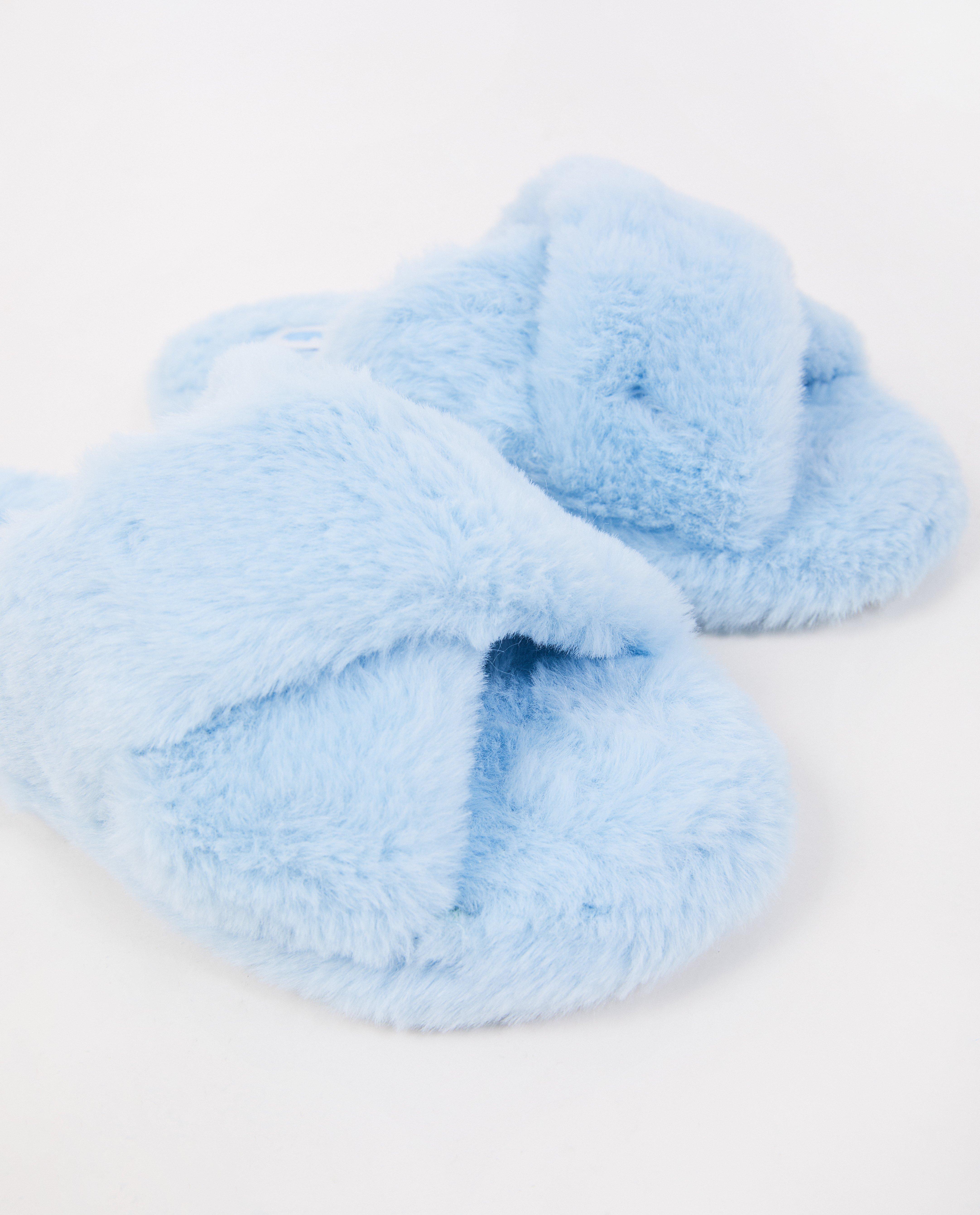 Fluffy slippers, maat 31-40 - null - CAMILLE