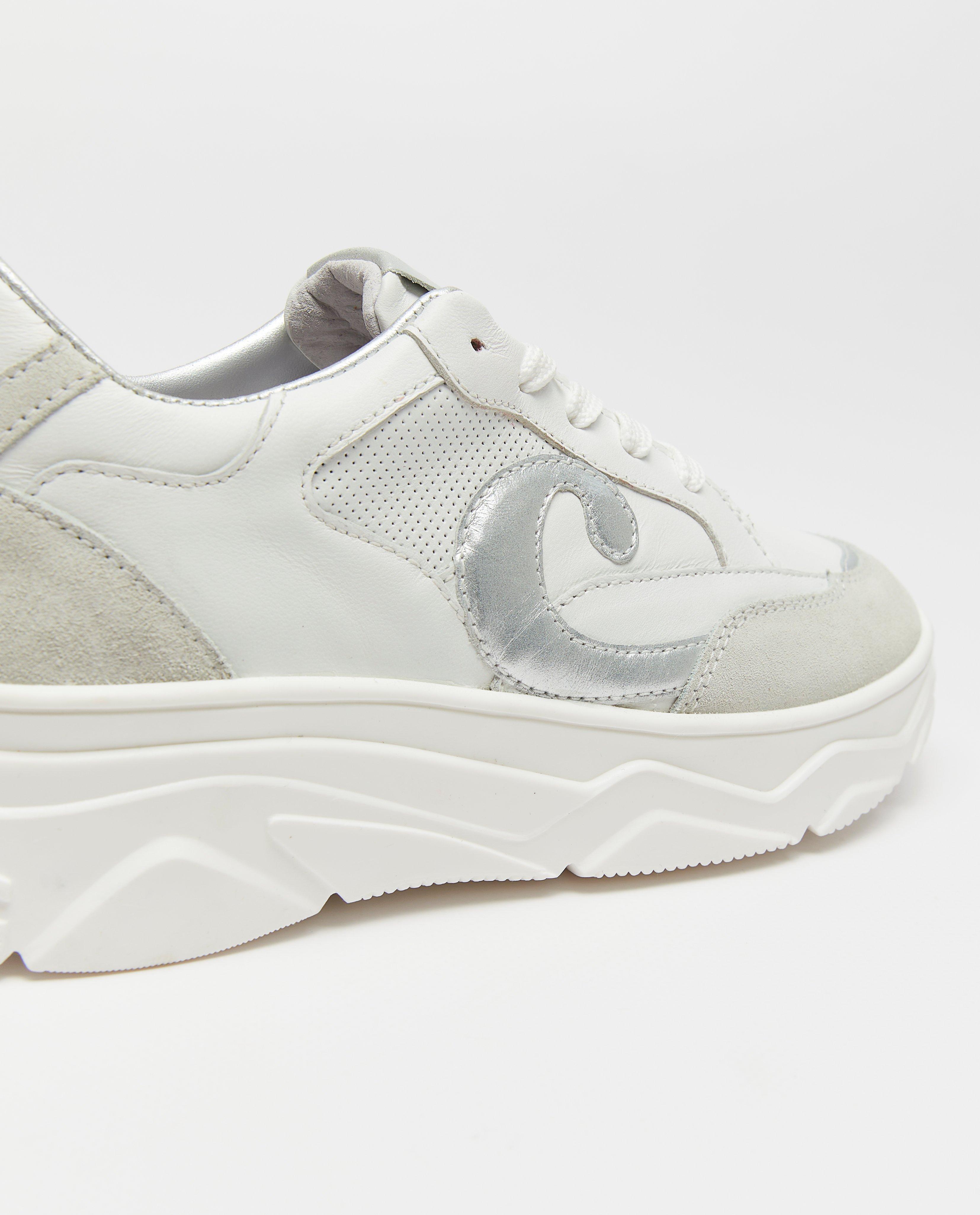 Baskets en cuir, pointure&nbsp;31-40 - D&eacute;tails du produit - blanc - image num&eacute;ro 5