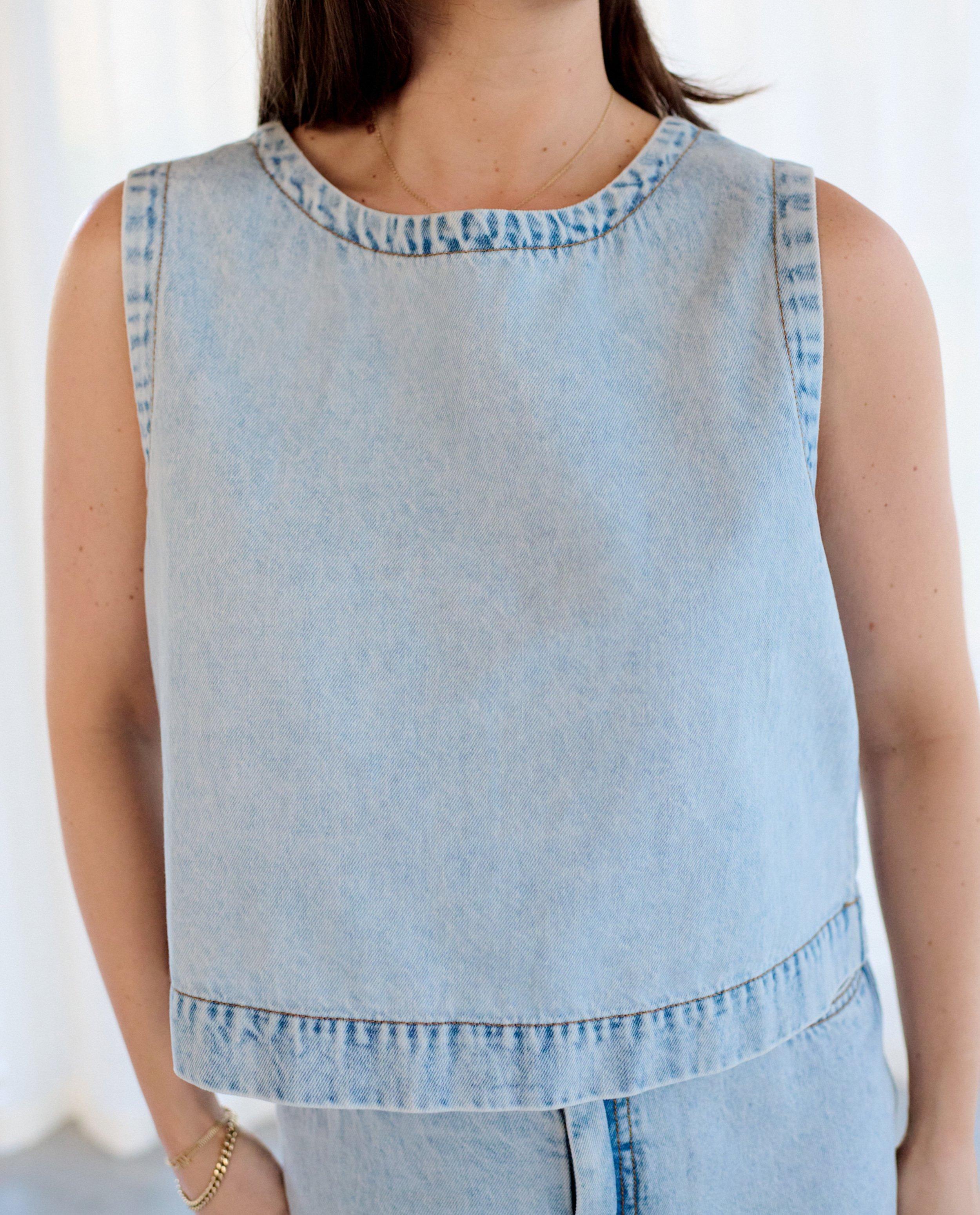 Top bleu en jeans - D&eacute;tails du produit - bleu clair - image num&eacute;ro 3