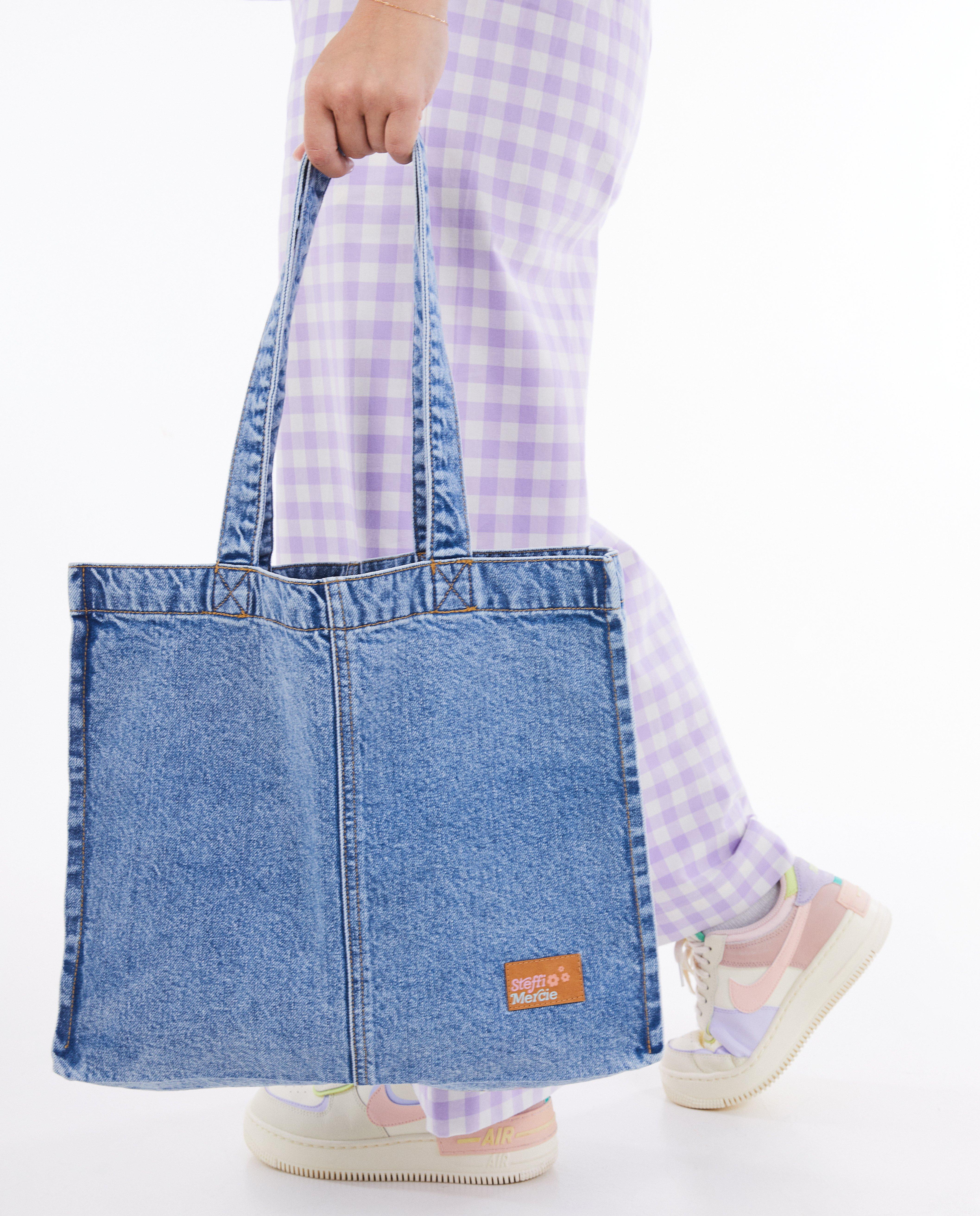 Breigoed - Blauwe tas van jeans