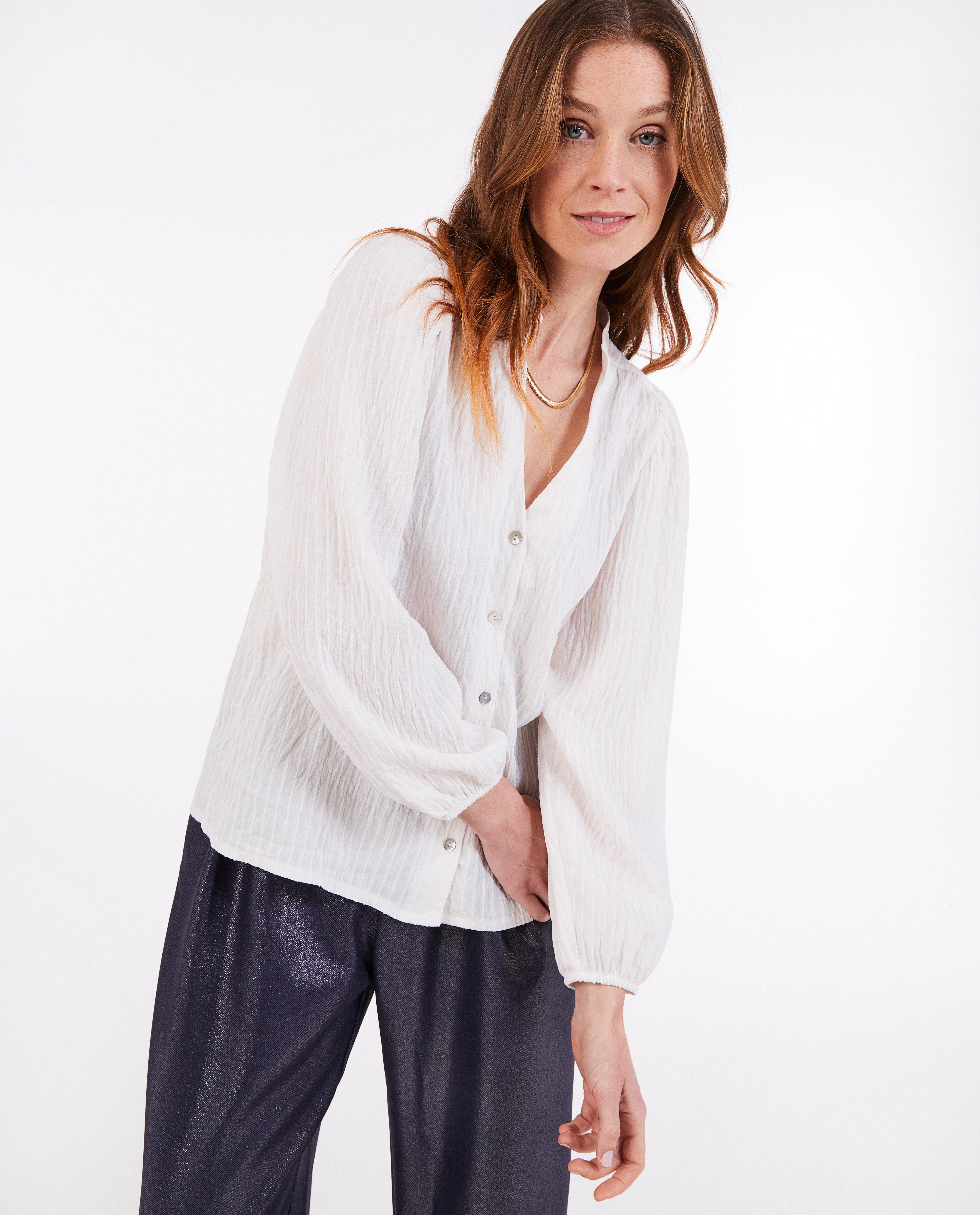Witte blouse met structuur - Product Detail - wit - afbeelding nummer 4
