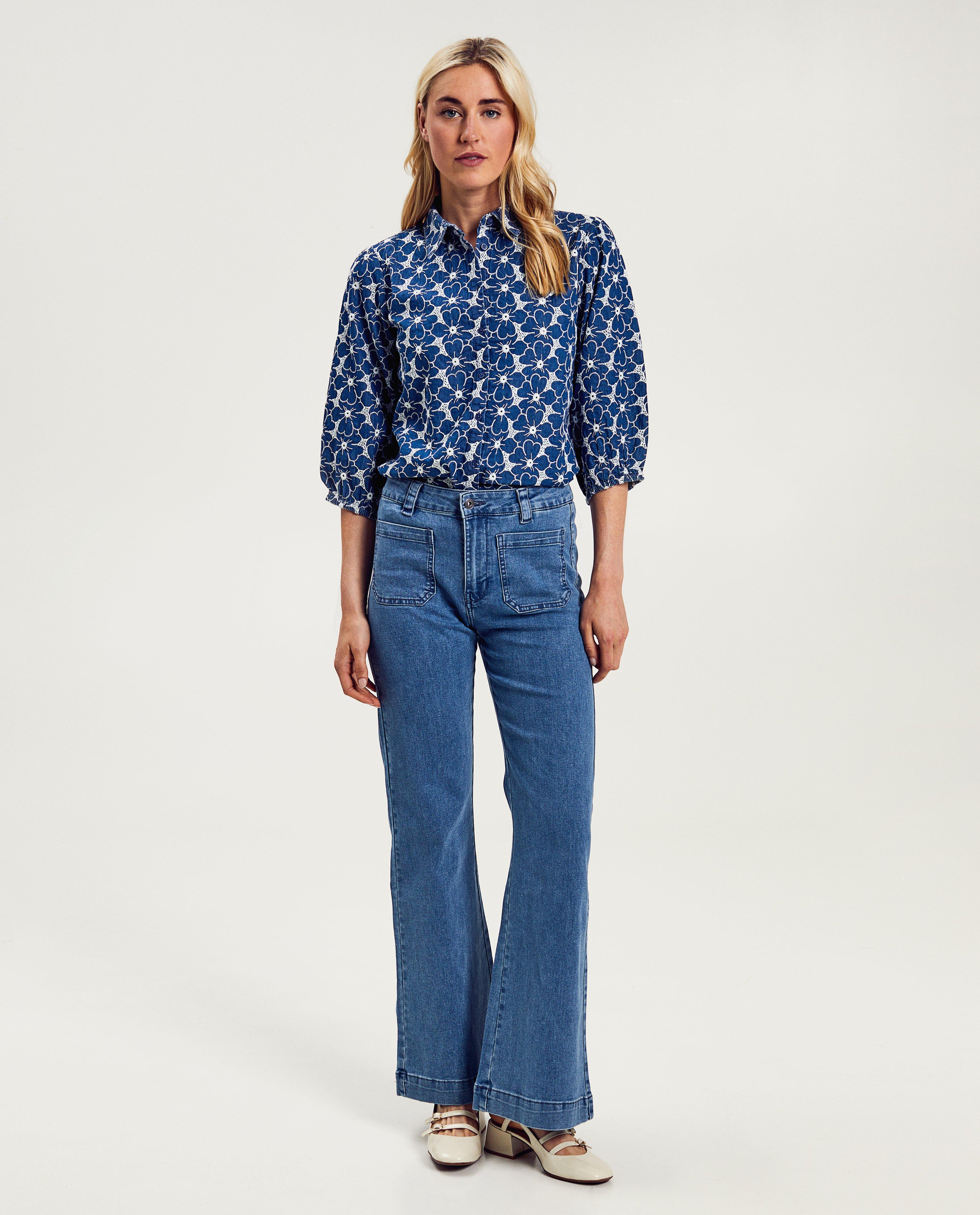 Hemden - Blouse met geborduurde bloemen