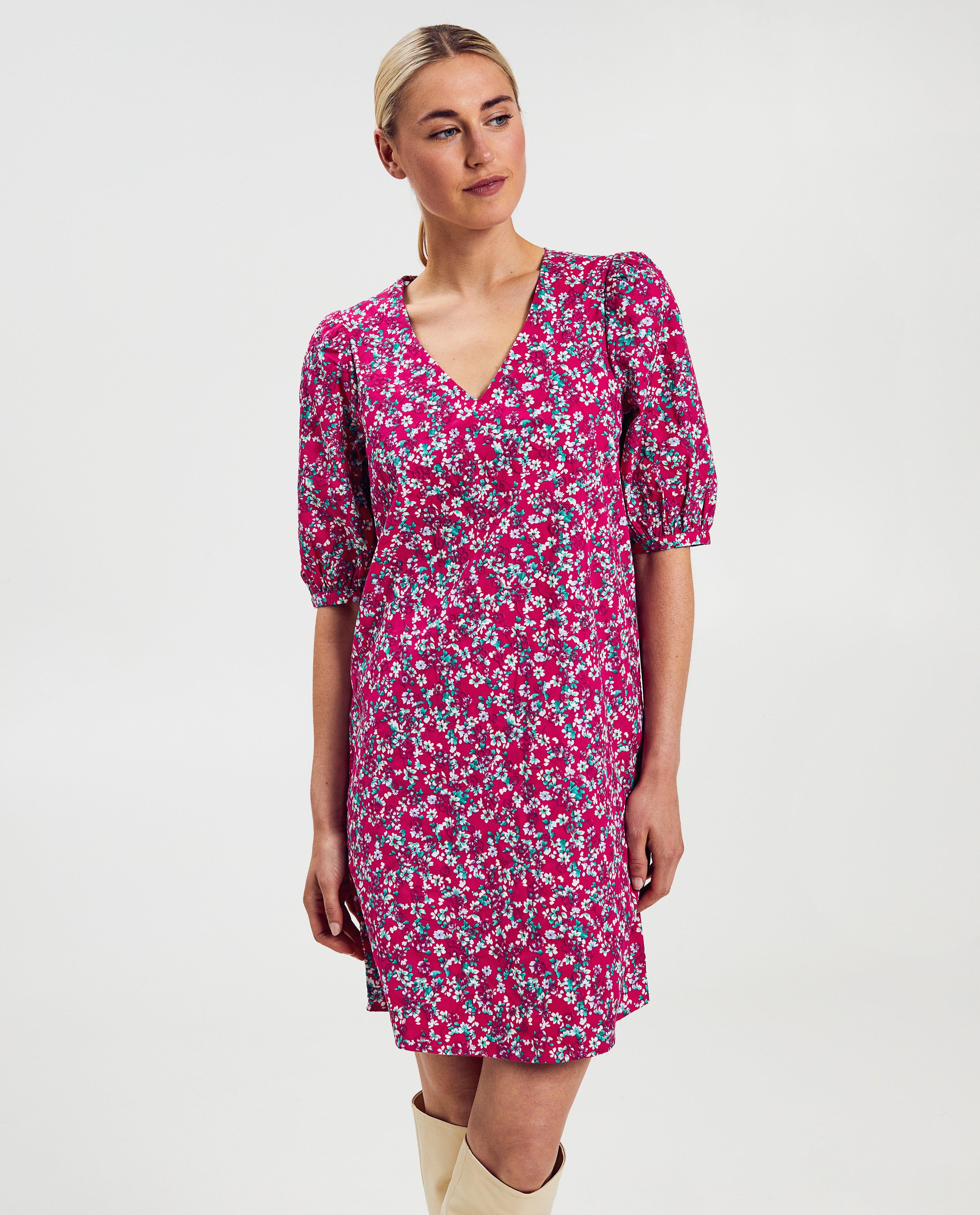 Kleedjes - Jurk met geborduurde bloemen