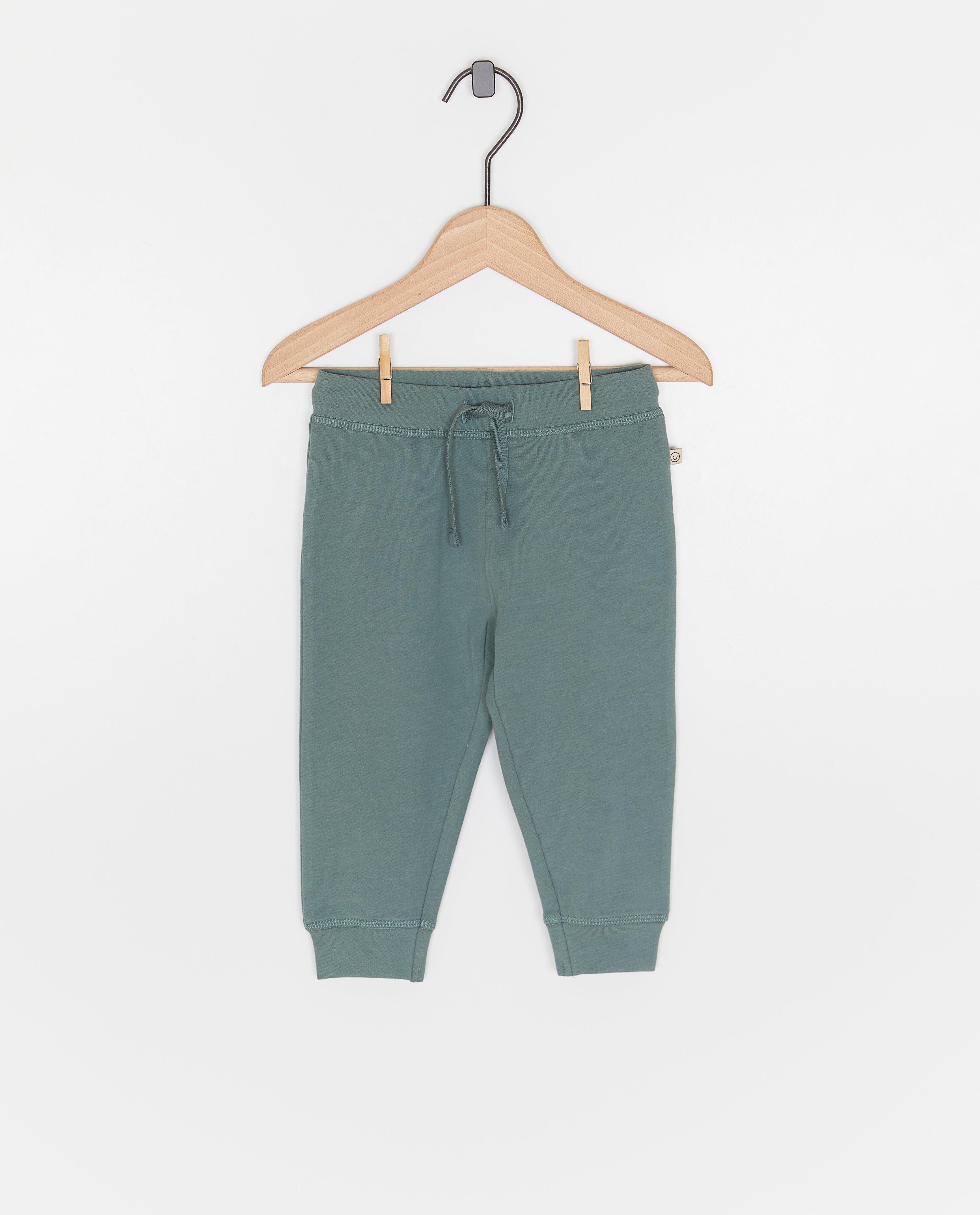gris foncé