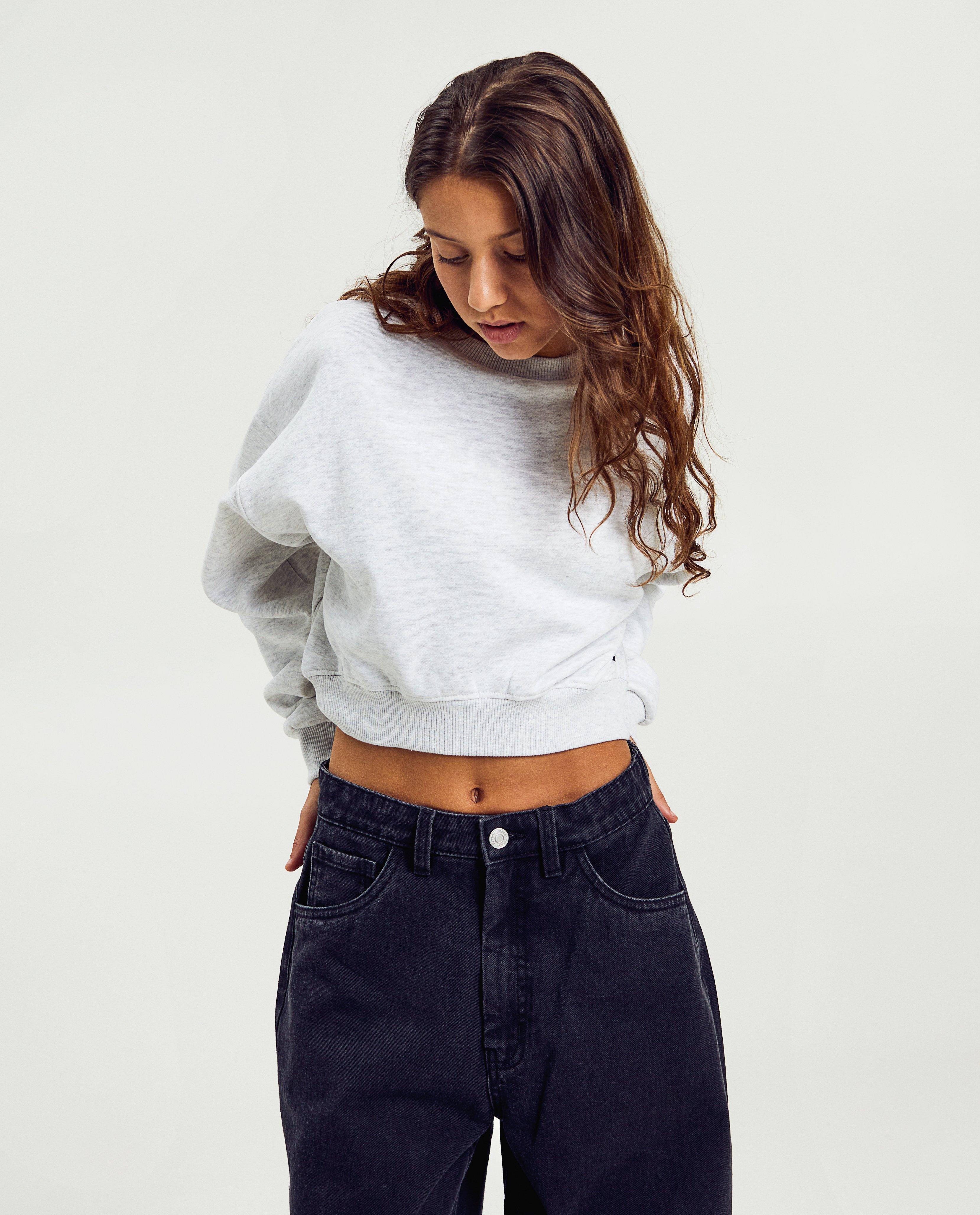 Grijze sweater, oversized fit - Product Detail - lichtgrijs - afbeelding nummer 1