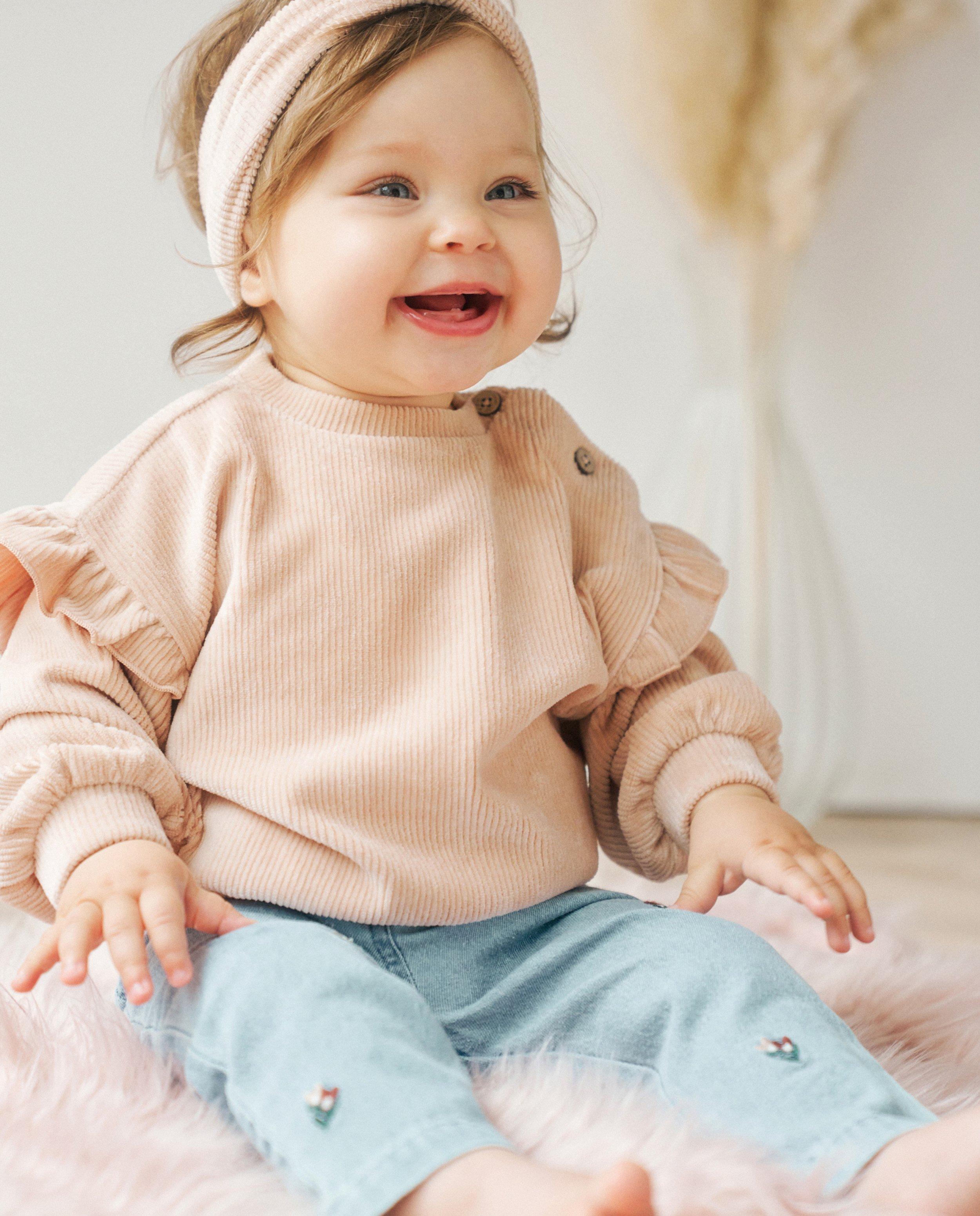 Jeans met geborduurde bloemen - null - Cuddles and Smiles