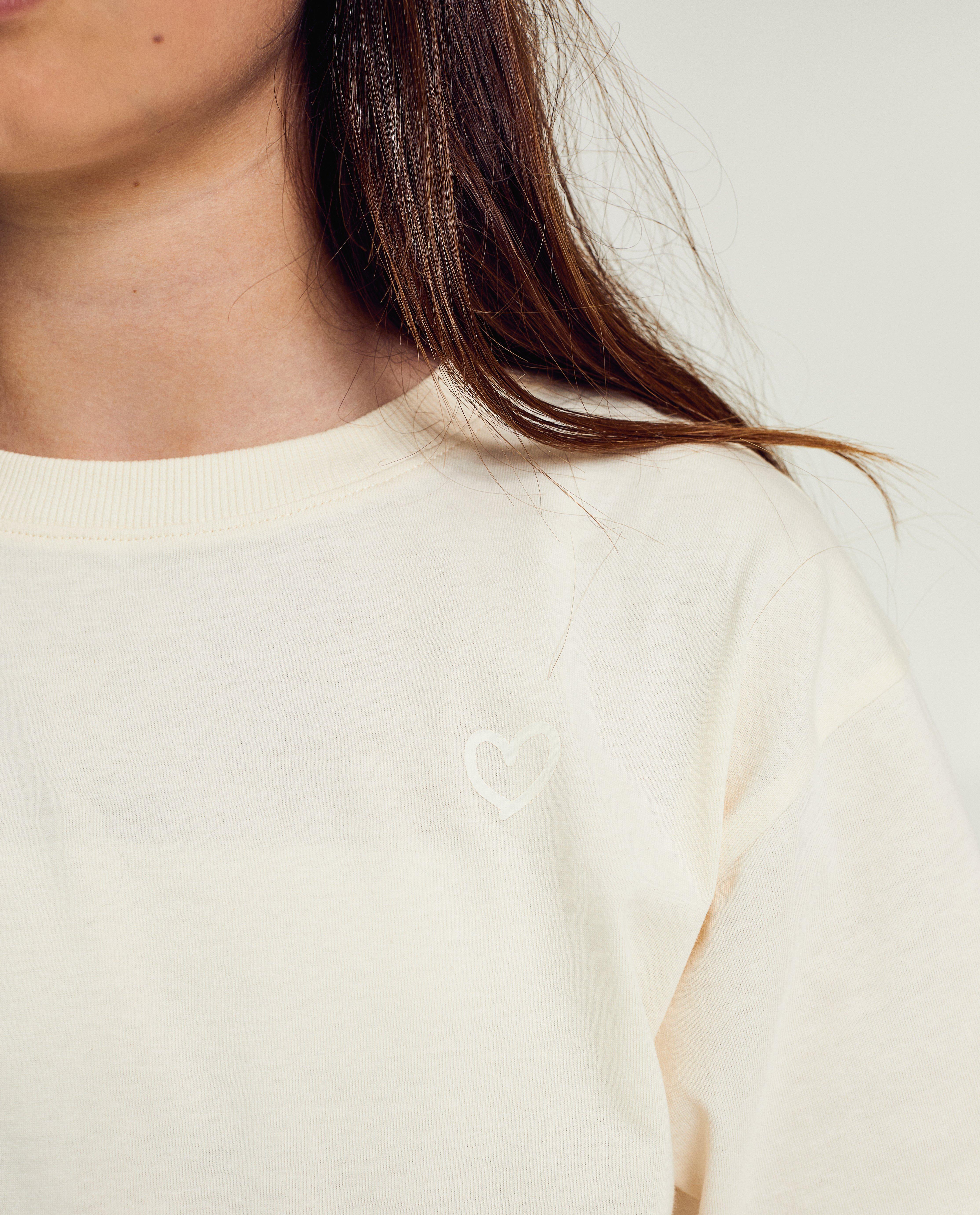 T-shirt met print hartje, schooluniform - Product Detail - wit - afbeelding nummer 4