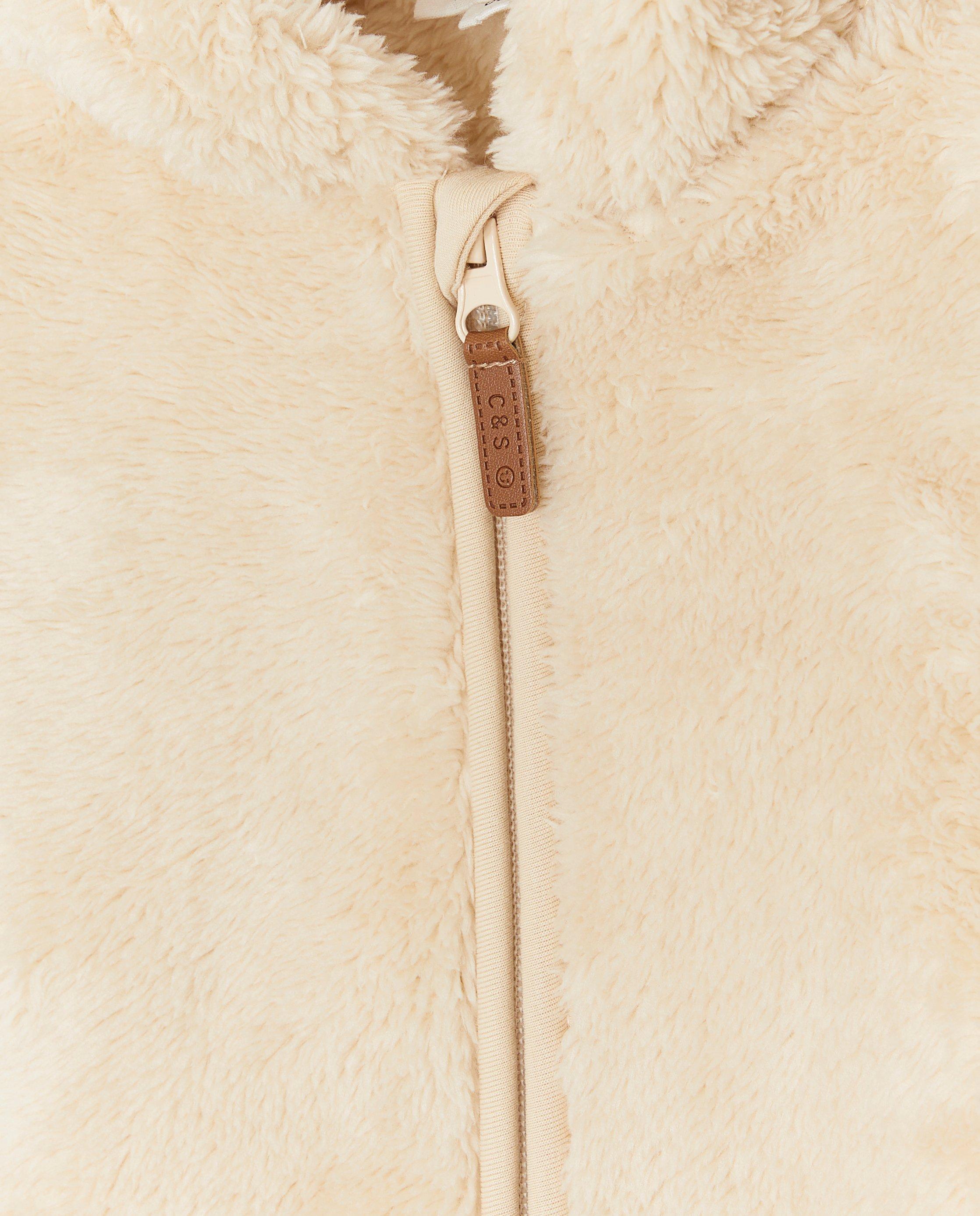 Poncho's en teddy's - Teddy onesie met oortjes