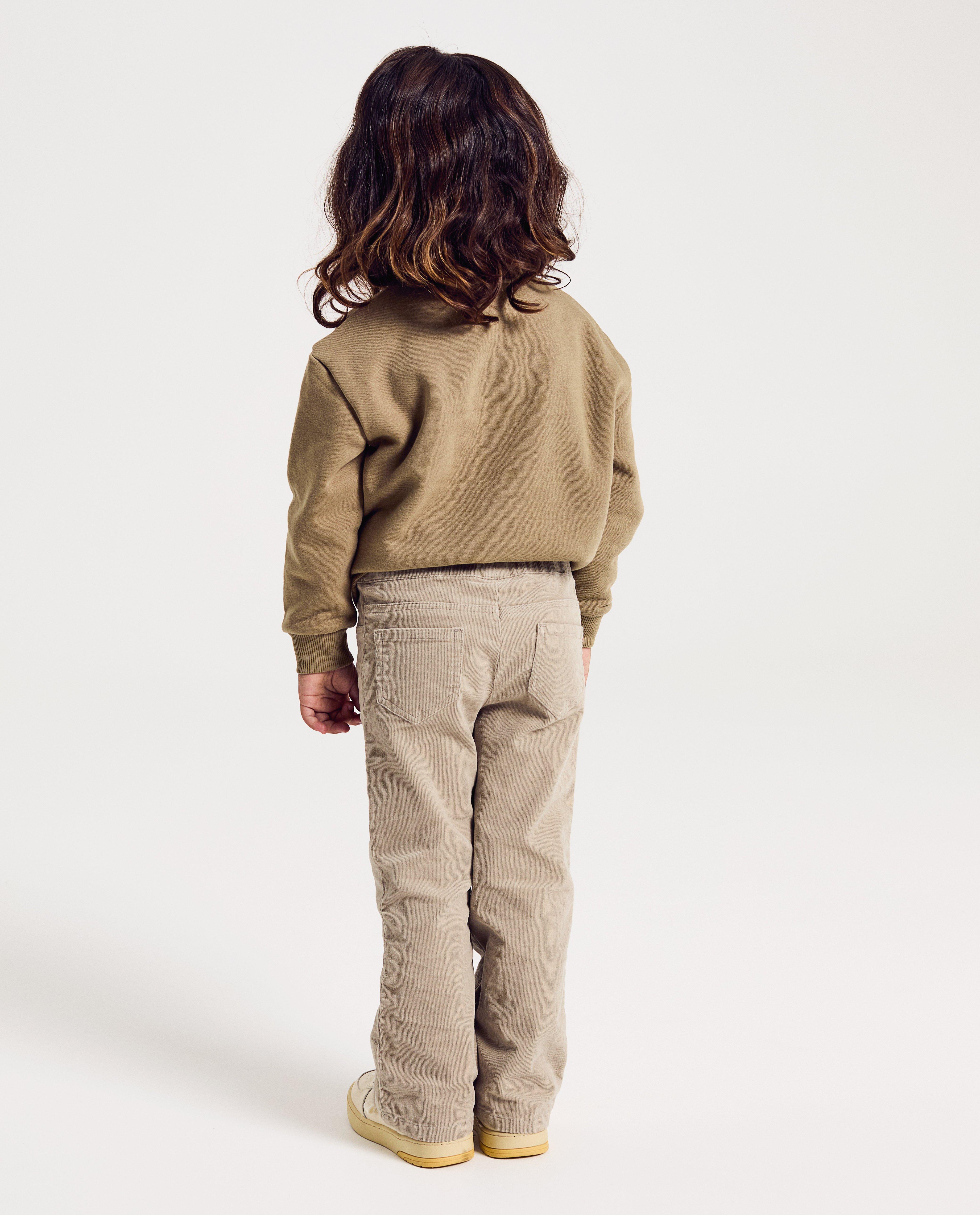 Pantalons - Pantalon en fin velours côtelé, coupe bootcut