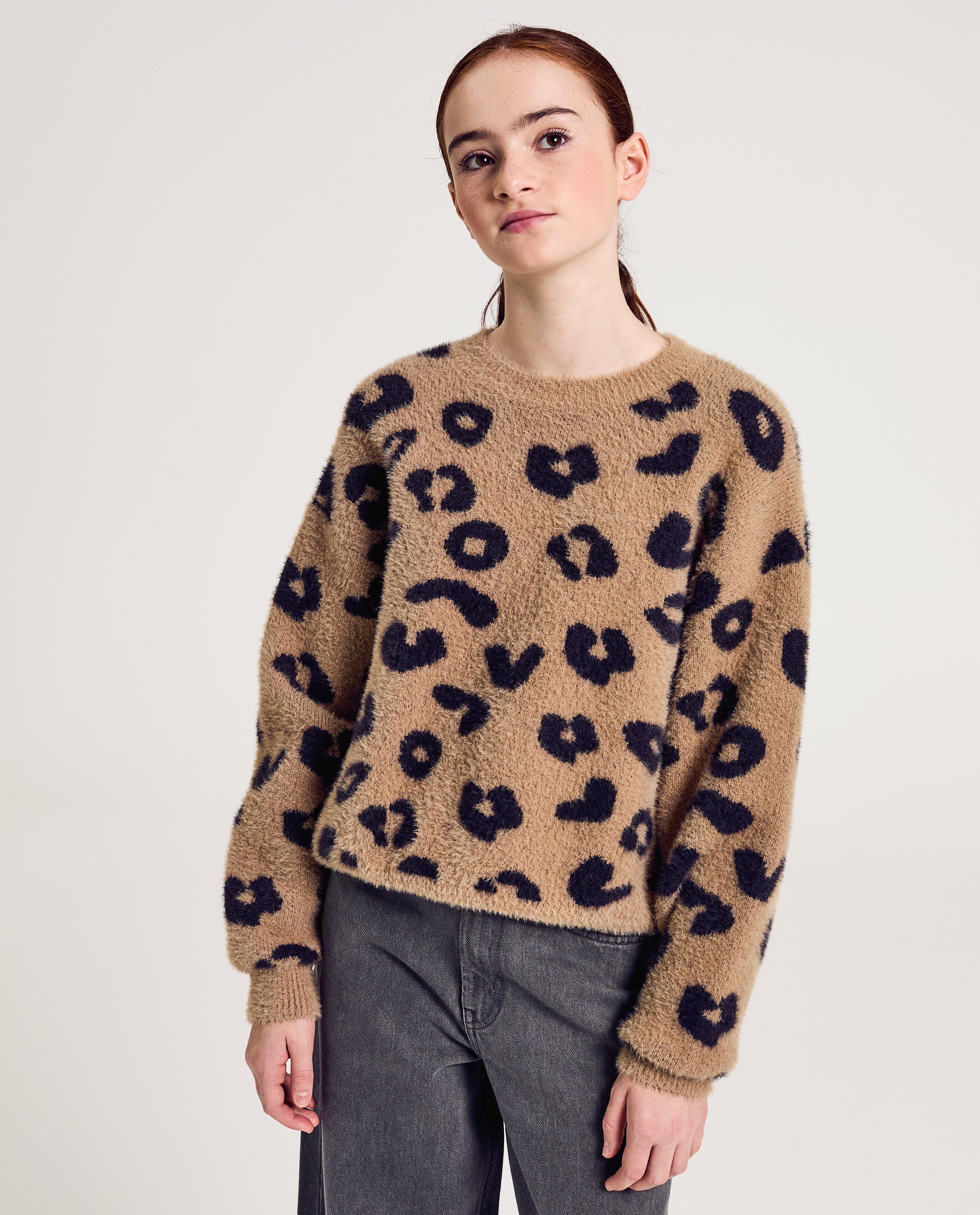 Pull duveteux &agrave; imprim&eacute; l&eacute;opard - D&eacute;tails du produit - beige - image num&eacute;ro 2