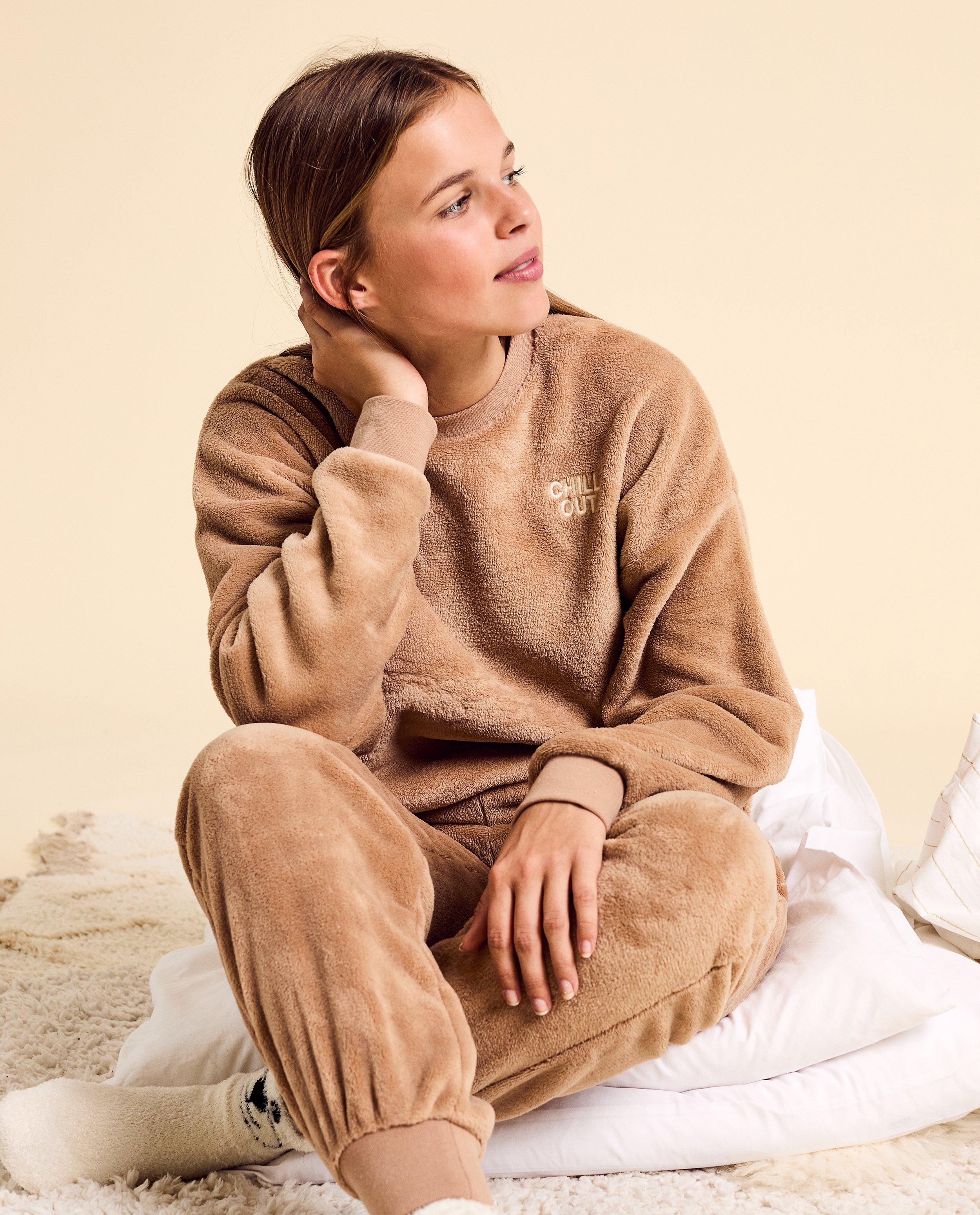 Teddy pyjama met geborduurd opschrift - null - Groggy