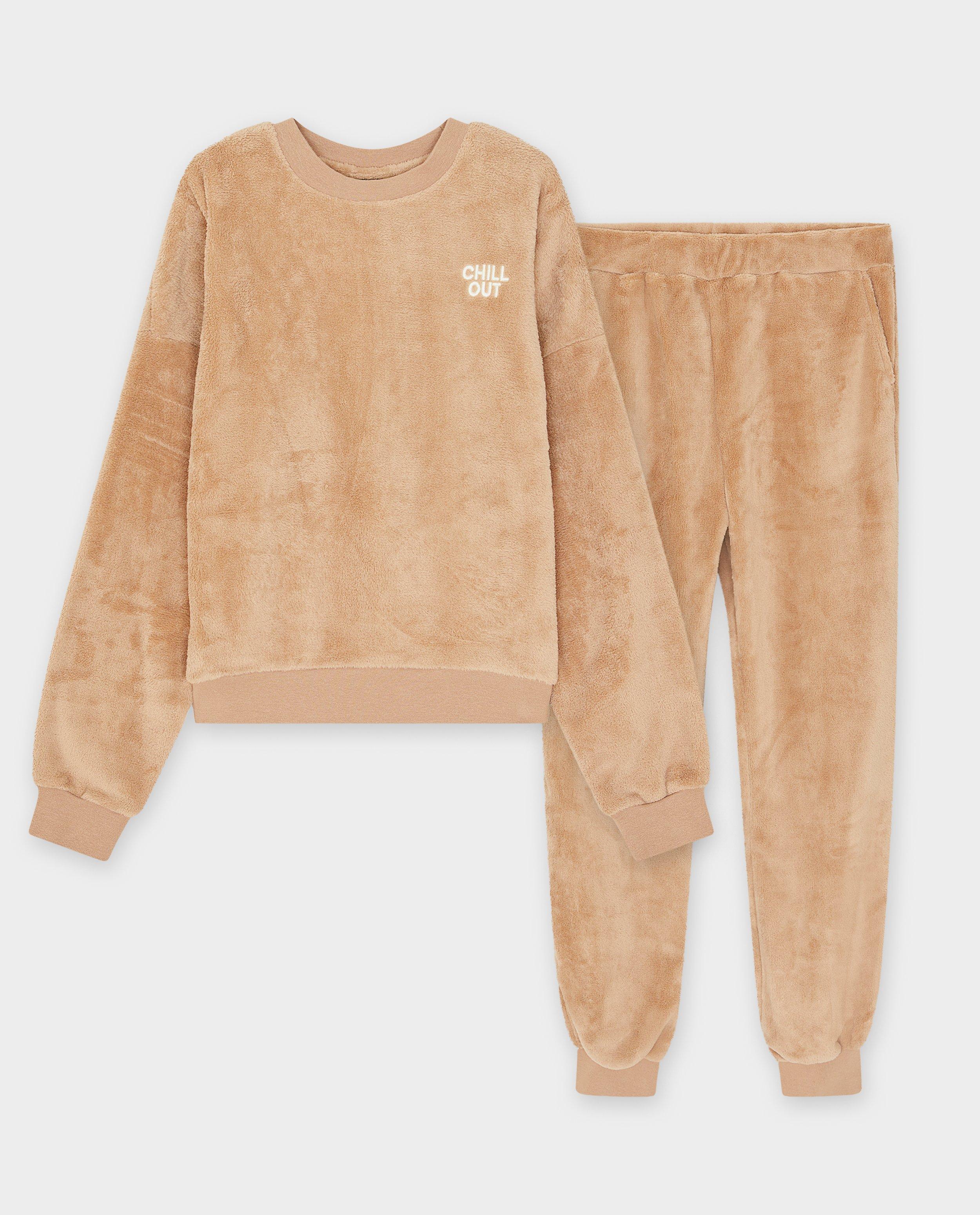 Pyjamas - Pyjama en peluche avec une inscription brodée