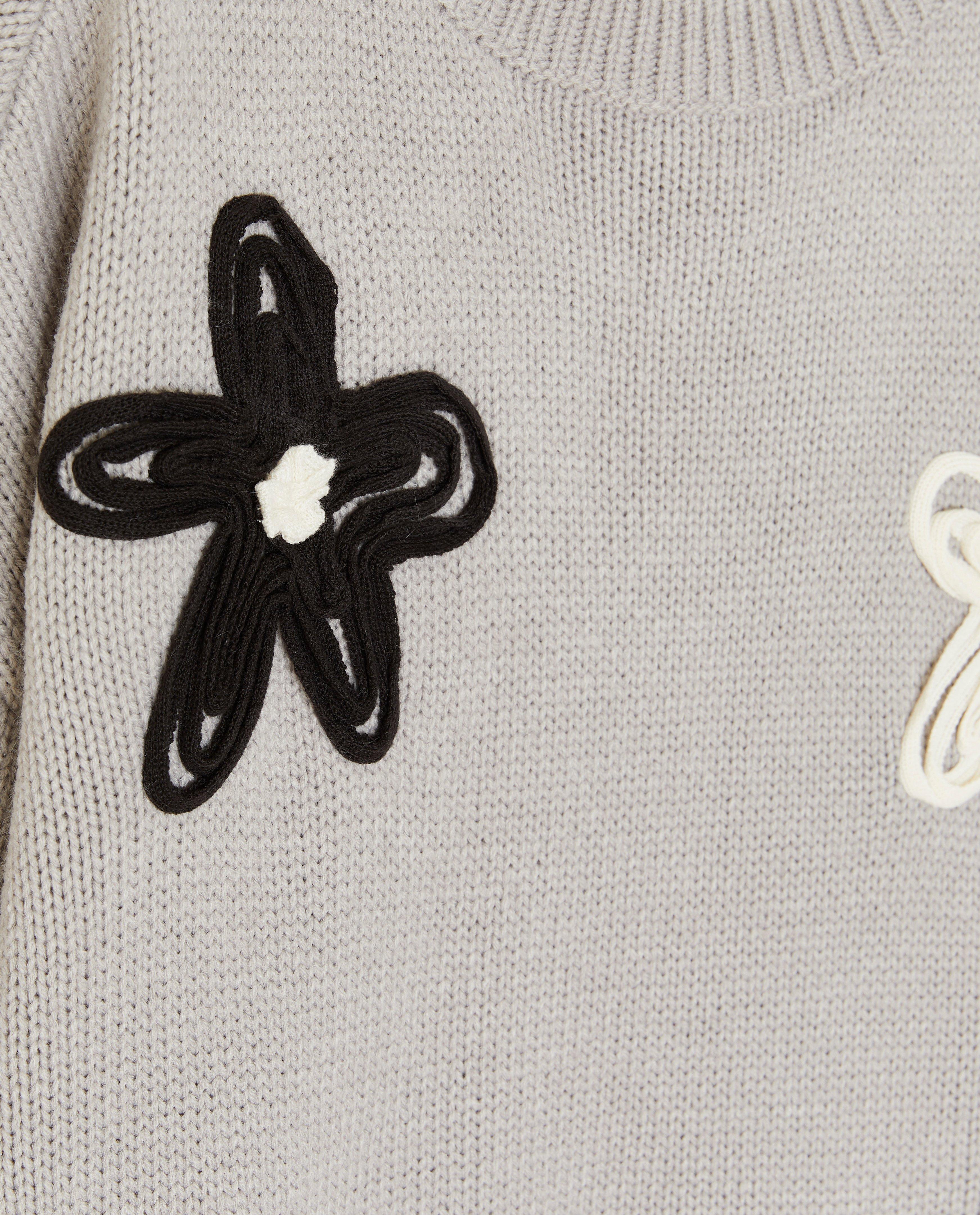 Trui met geborduurde bloemen - Product Detail - grijs - afbeelding nummer 6