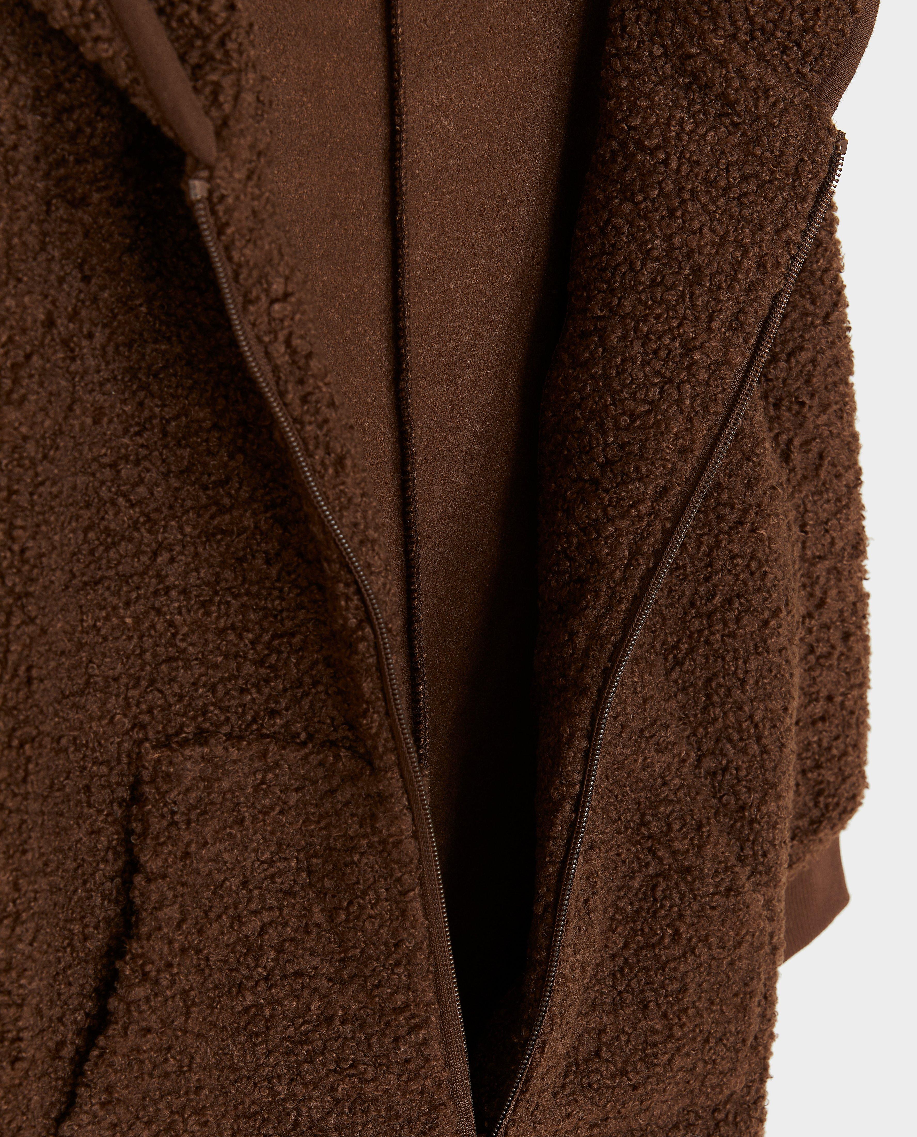 Combinaison ourson en peluche de polyester 100&nbsp;% recycl&eacute; - D&eacute;tails du produit - brun - image num&eacute;ro 8